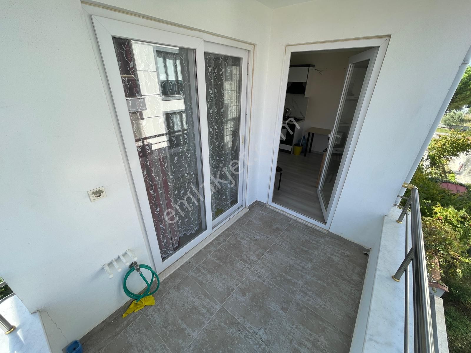 ▄▄jet Emlak'tan Akçay'da Genç Binada Geniş Kullanımlı Ferah 1+1 - Görsel 7