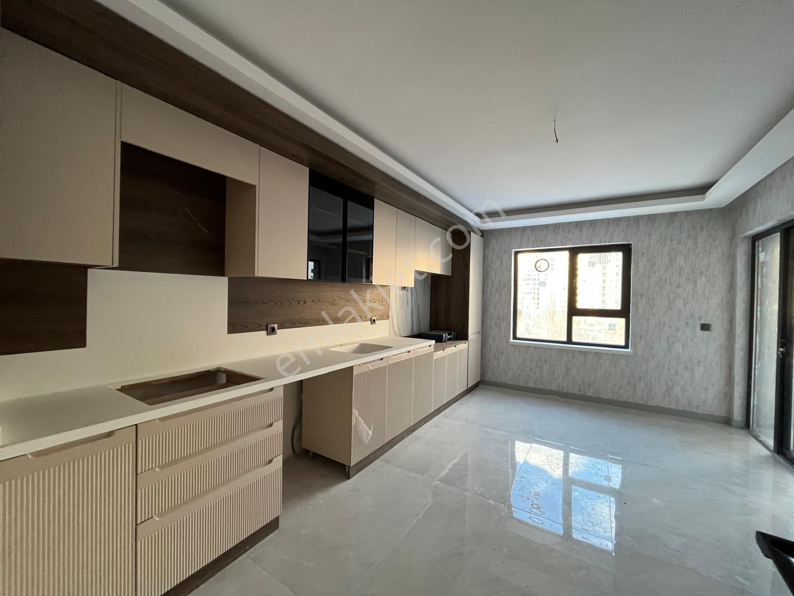 ▄evga▄ege Mahallesi Sıfır 3+1 Daire - Görsel 26