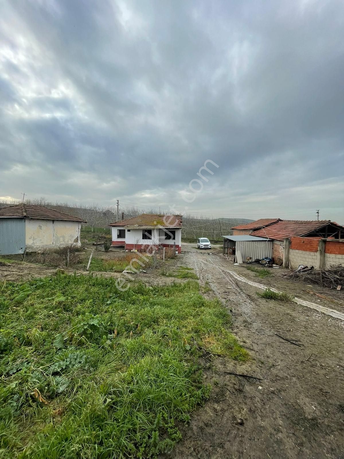 İnceoğlundan Çeltikçi'de 1000m² Arsa İçinde Müstakil Ev - Görsel 2