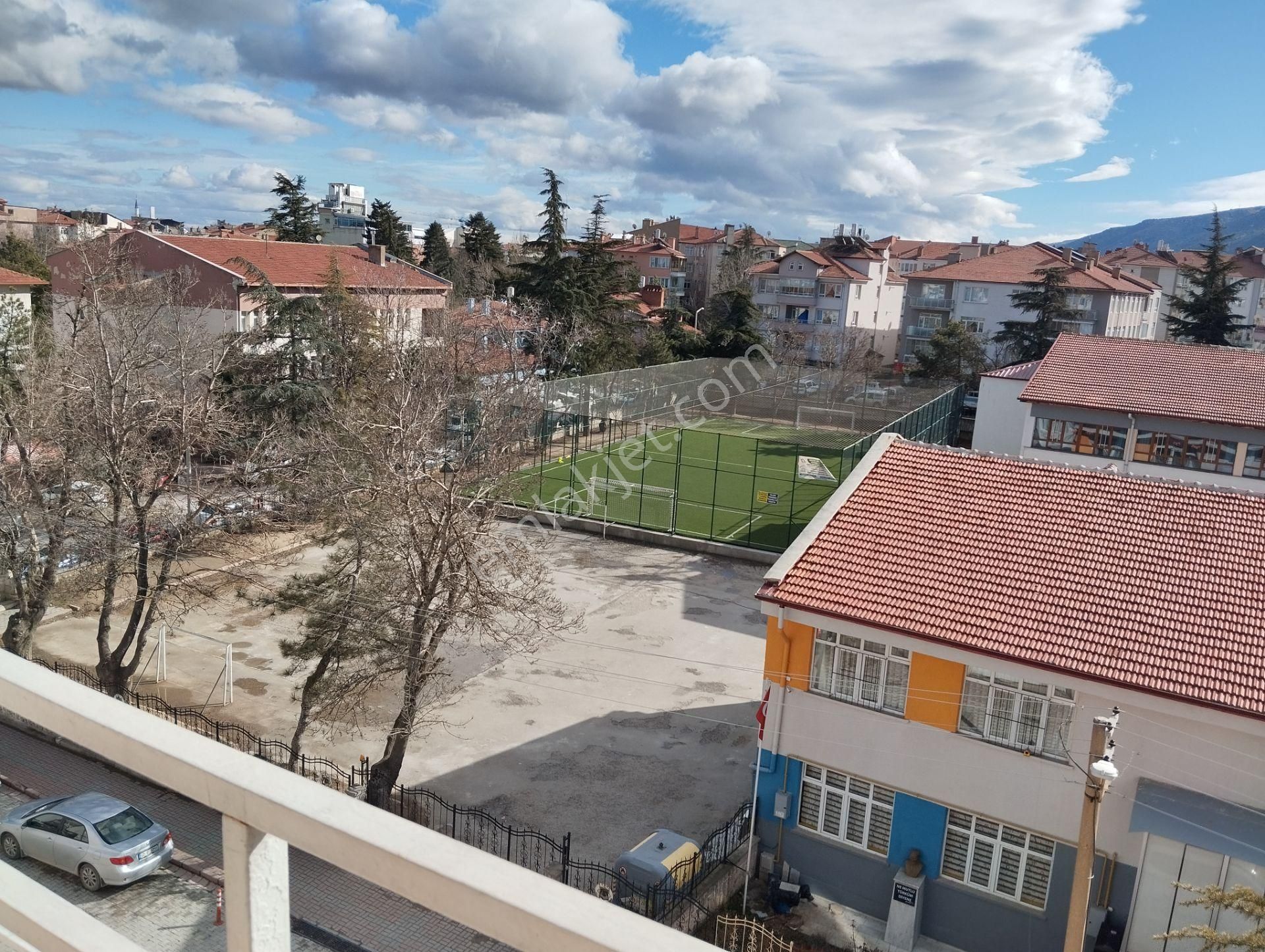 Akşehir Demirhah Emlaktan Satılık Daire