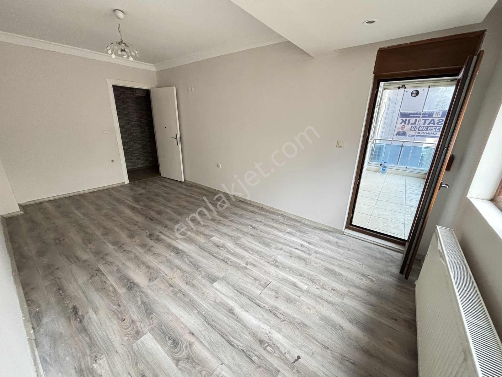 İzmir Çiğli Anadolu Caddesi Üzeri Satılık 3+1 Genç Daire Cb Ph - Görsel 12