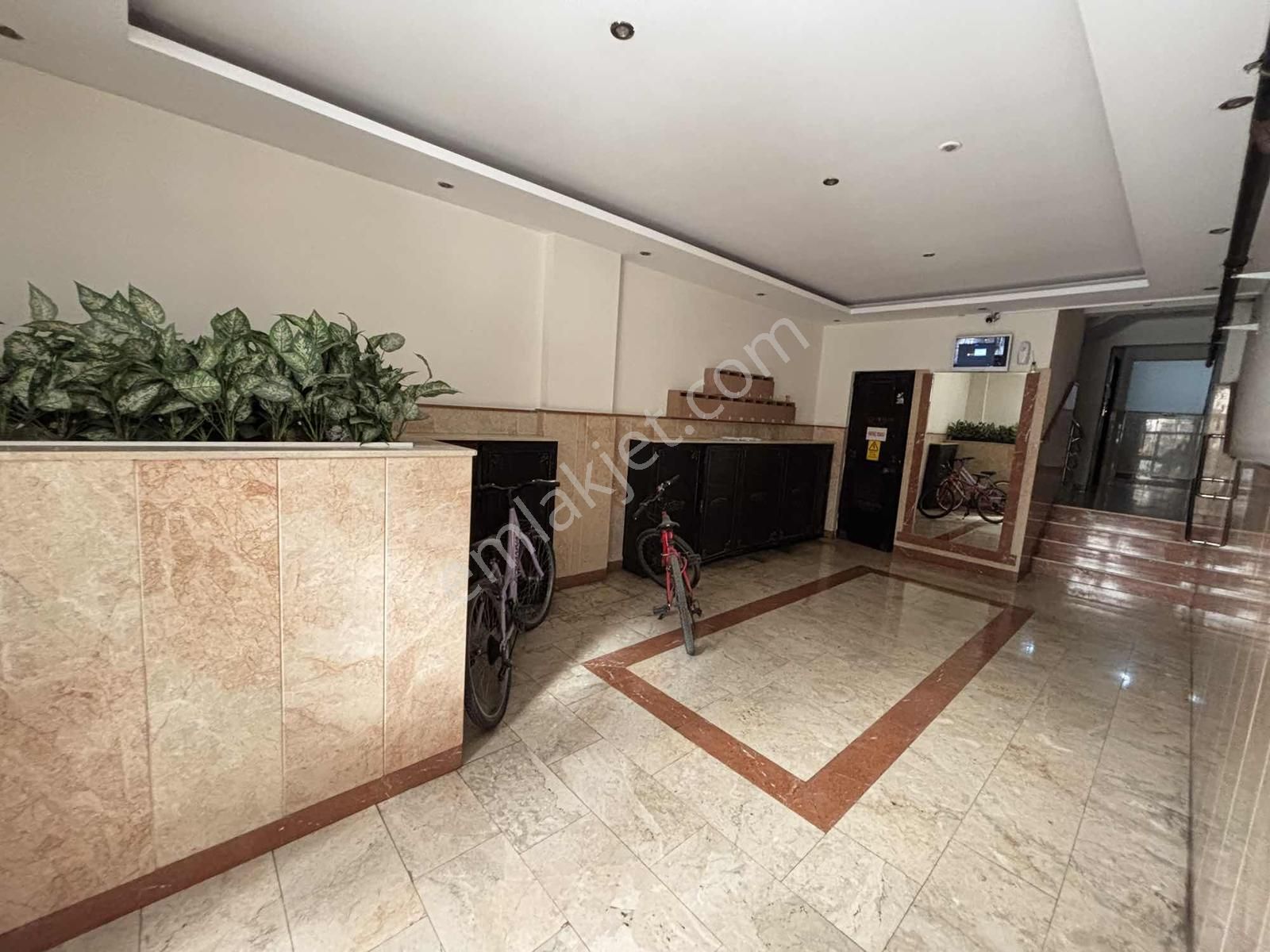 İzmir Çiğli Anadolu Caddesi Üzeri Satılık 3+1 Genç Daire Cb Ph - Görsel 20