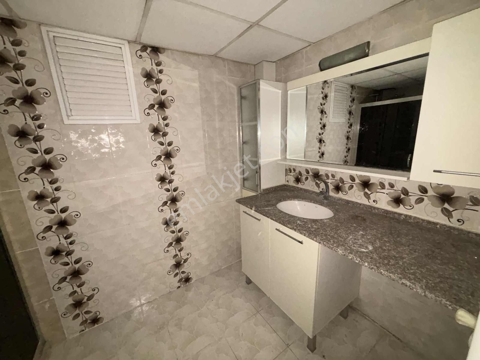 İzmir Çiğli Anadolu Caddesi Üzeri Satılık 3+1 Genç Daire Cb Ph - Görsel 11