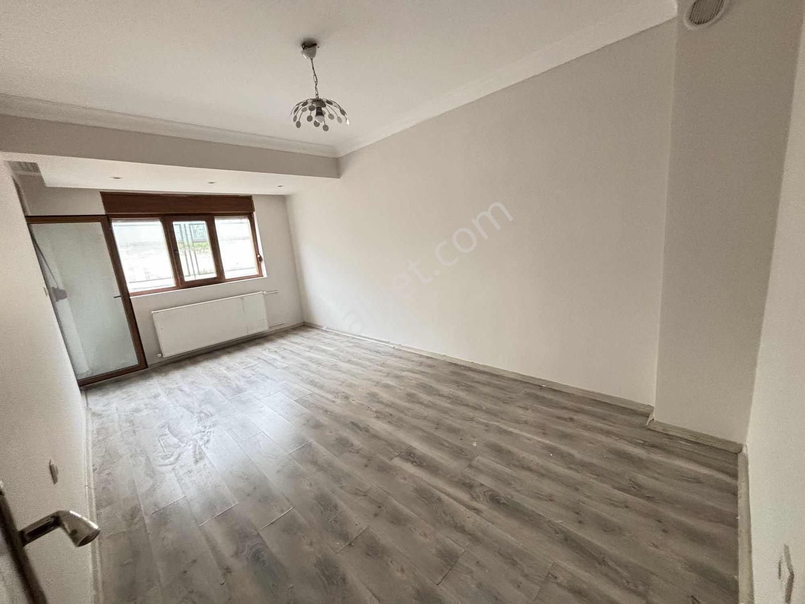 İzmir Çiğli Anadolu Caddesi Üzeri Satılık 3+1 Genç Daire Cb Ph - Görsel 15