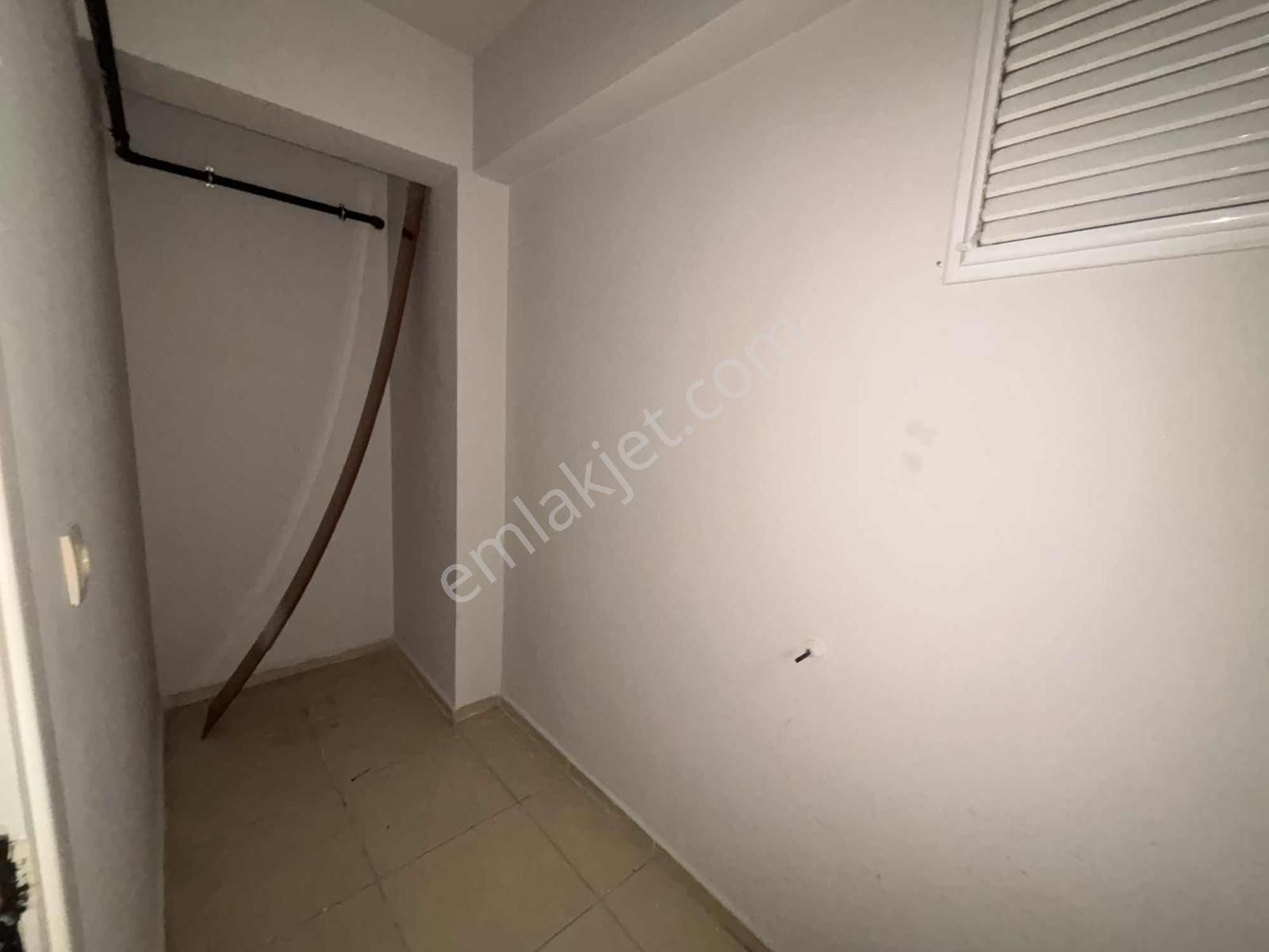 İzmir Çiğli Anadolu Caddesi Üzeri Satılık 3+1 Genç Daire Cb Ph - Görsel 32