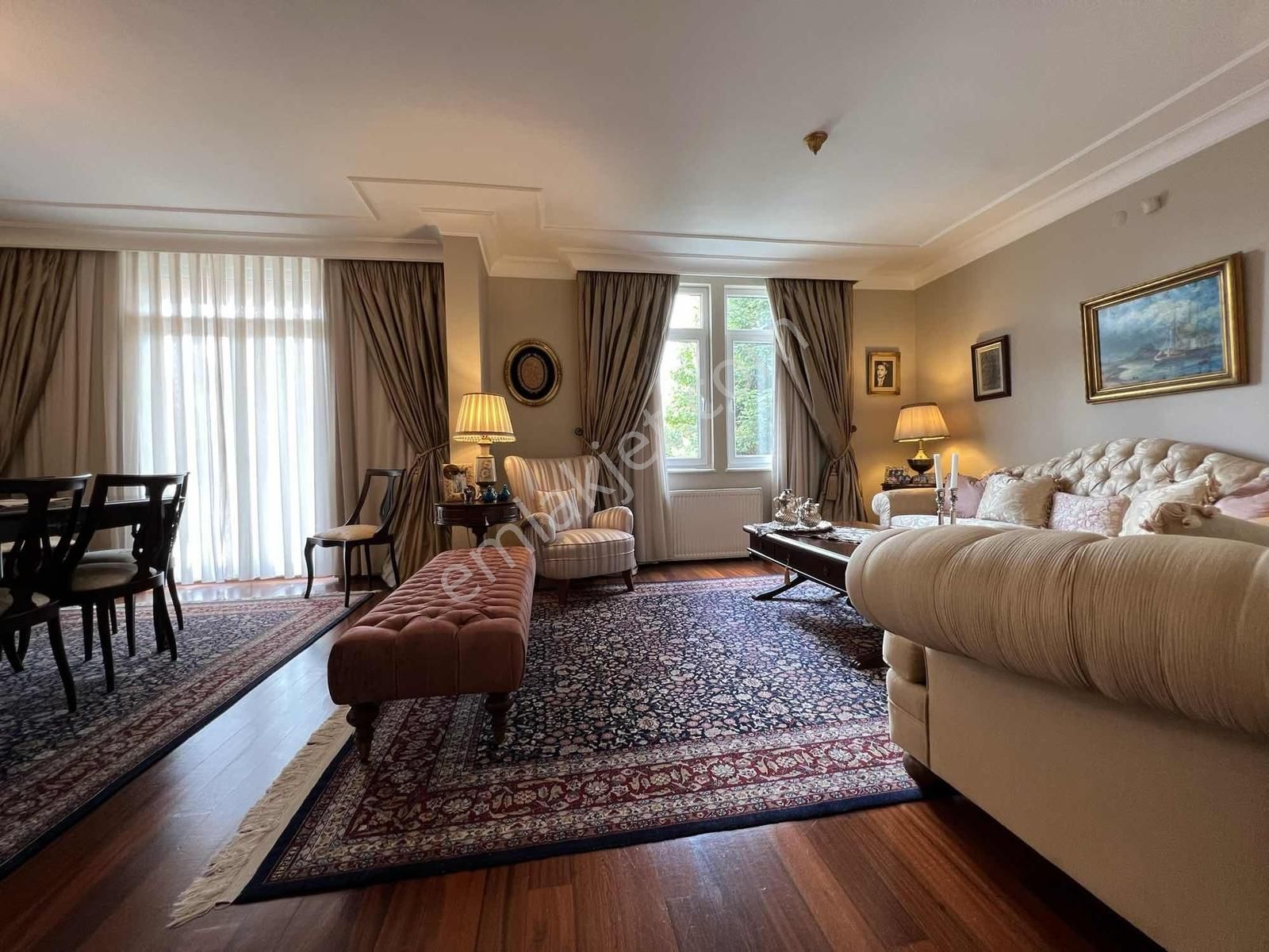 Çengelköy Ata-2 Sitesinde 320 M2 Masrafsız Köşe Konumlu Triplex - Görsel 31