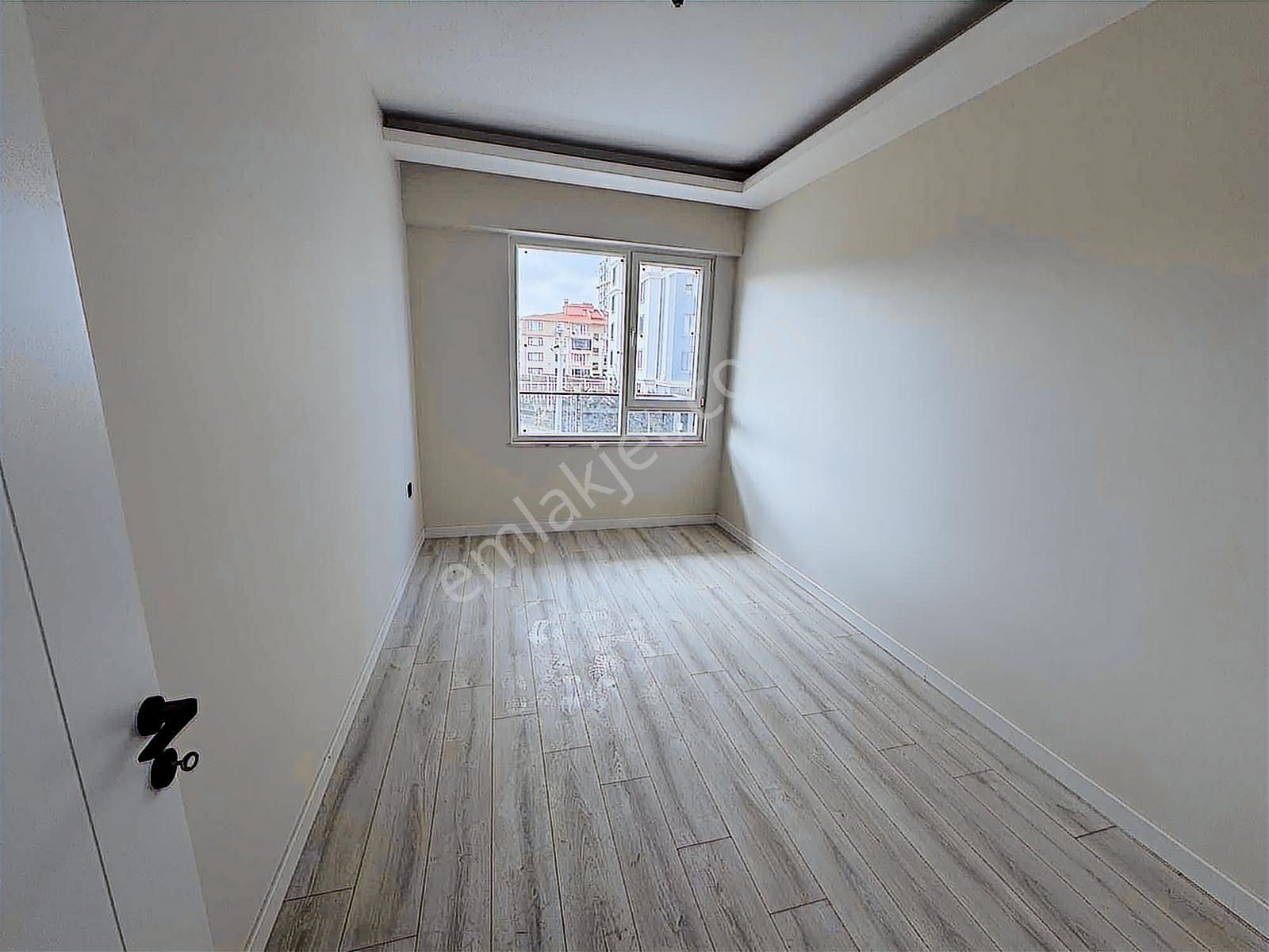 Sağlam Emlaktan Uydukent Selçukluda Satılık Lüks 3+1daire - Görsel 15