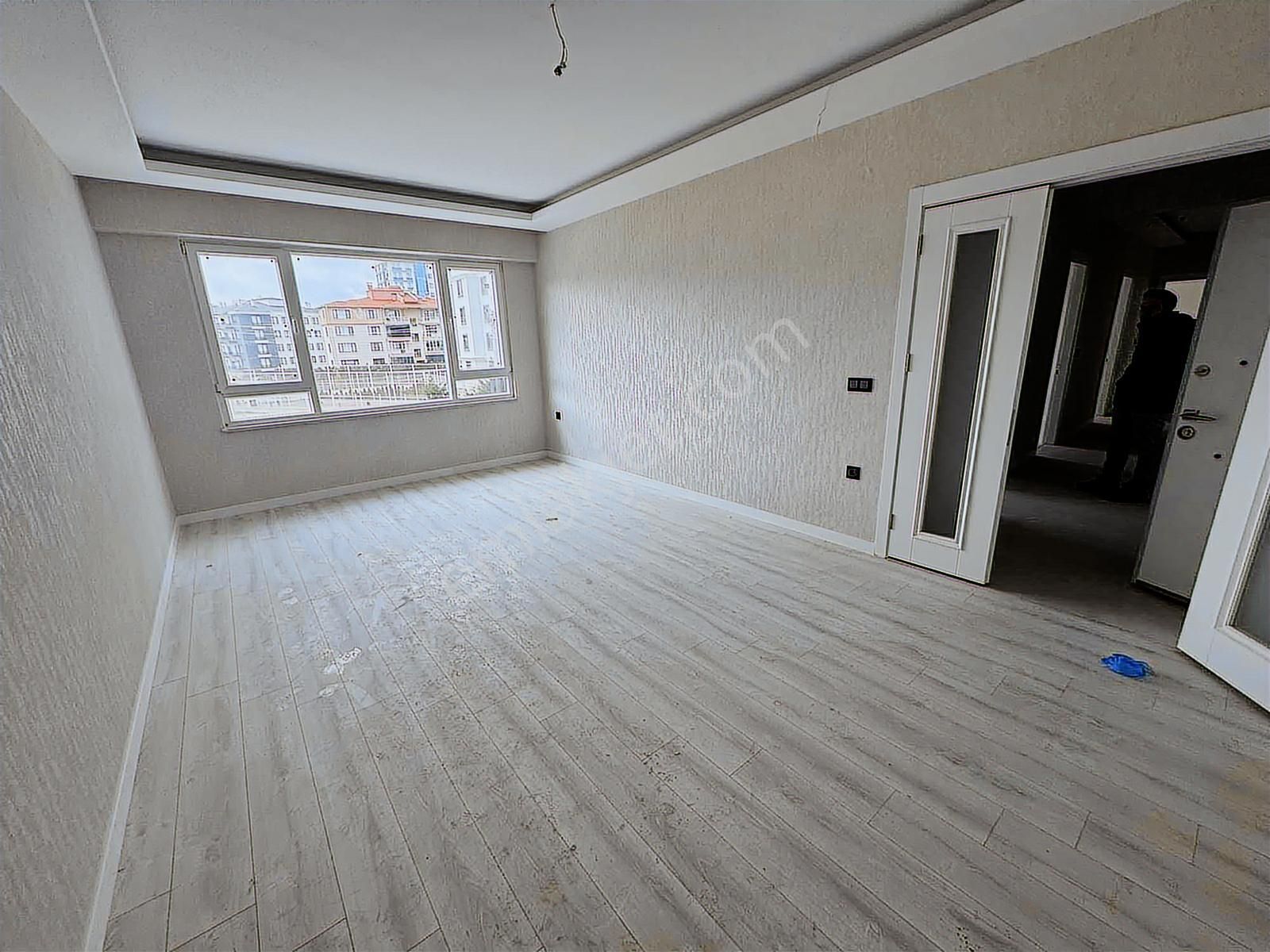 Sağlam Emlaktan Uydukent Selçukluda Satılık Lüks 3+1daire - Görsel 14