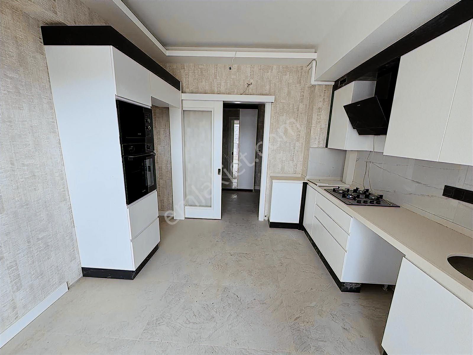 Sağlam Emlaktan Uydukent Selçukluda Satılık Lüks 3+1daire - Görsel 10