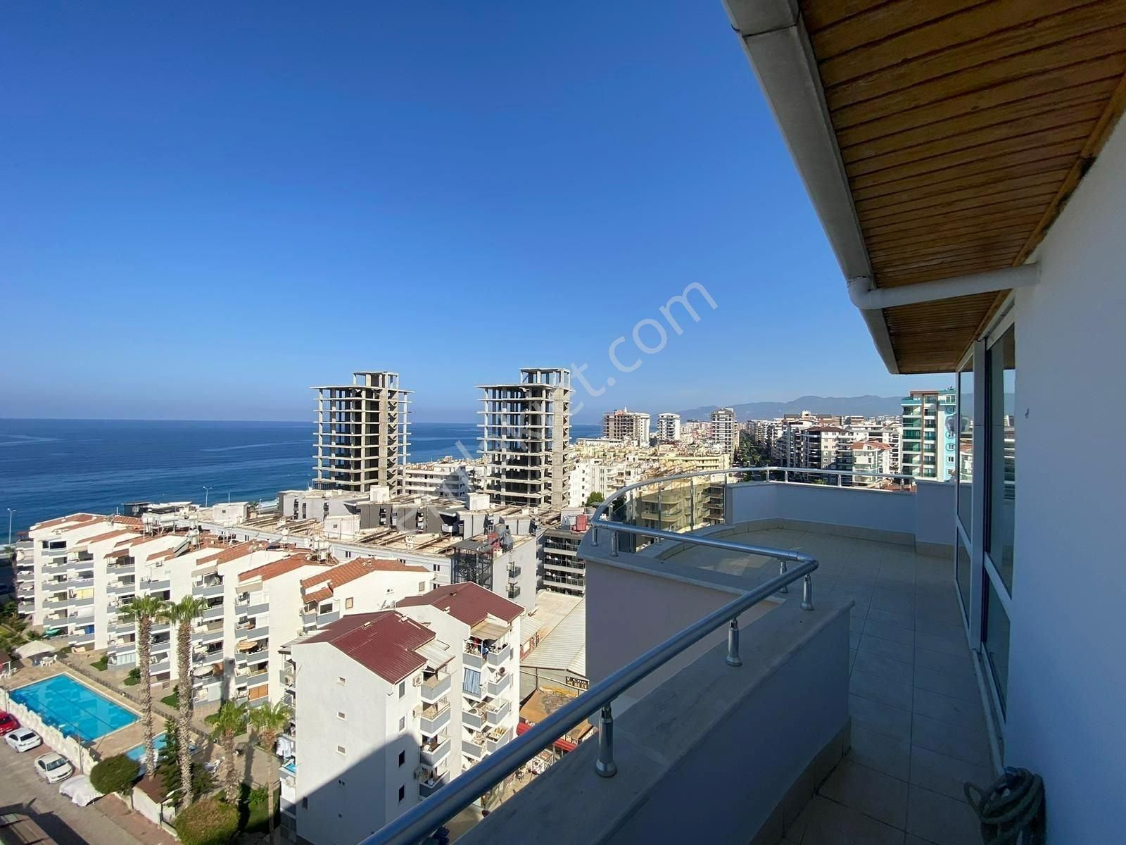Alanya Mahmutlar’da Panoramik Deniz & Dağ Manzaralı 3+1 Dubleks - Görsel 24