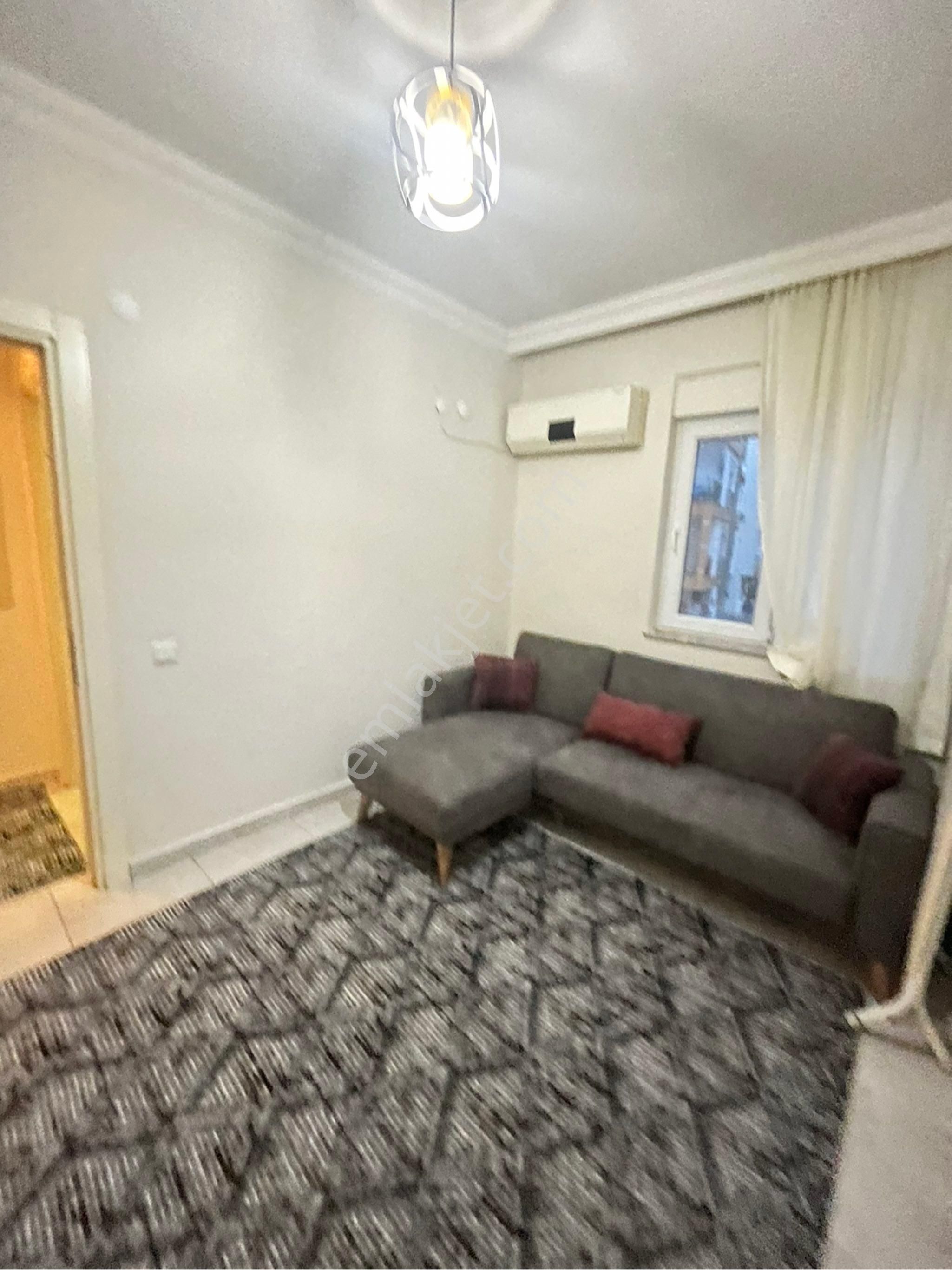 Kültürde Arakatta 2+0 Yeni Eşyalı Kiralık Daire