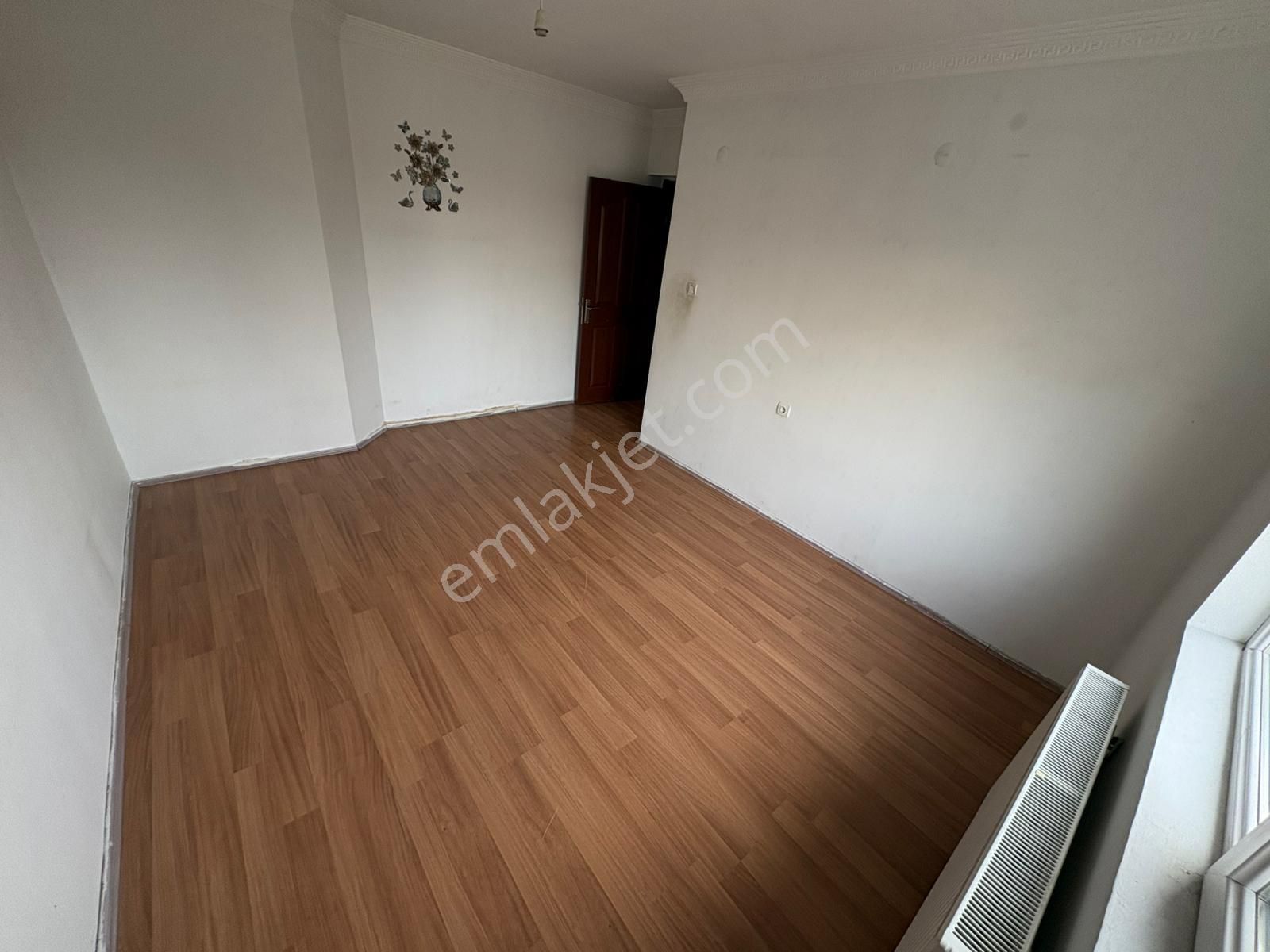 Yılmazer Emlak'dan Çatak Cadde Üzerinde 3+1 Kiralık Daire - Görsel 4