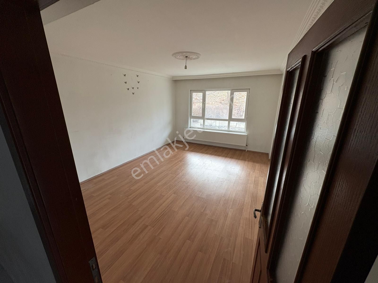 Yılmazer Emlak'dan Çatak Cadde Üzerinde 3+1 Kiralık Daire - Görsel 11