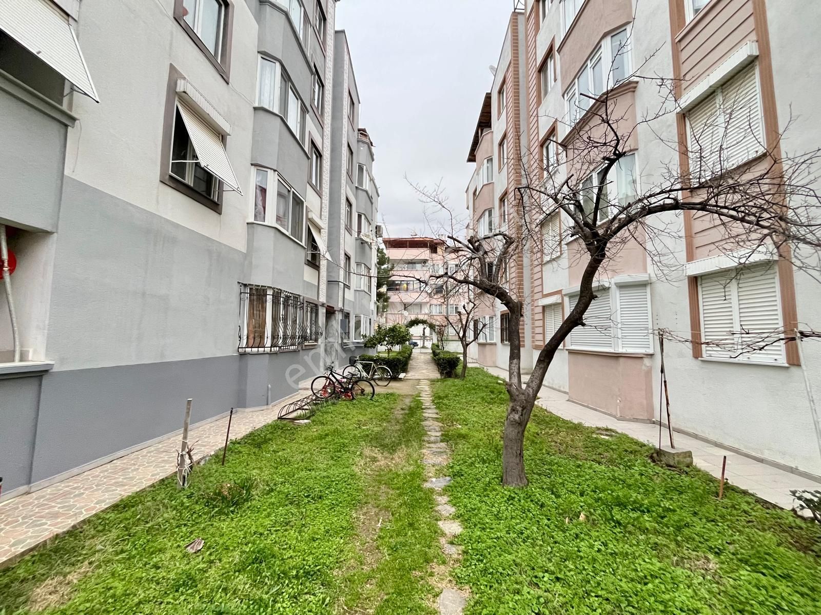 Özgüven Emlak'tan Akçay Merkez'de Satılık 2+1 Ön Cephe - Görsel 24