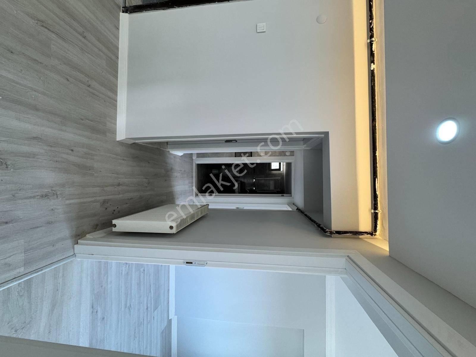 Kent Gayrimenkul'den Tire Fatih'te Satılık Ara Kat 2+1 Masrafsız - Görsel 9