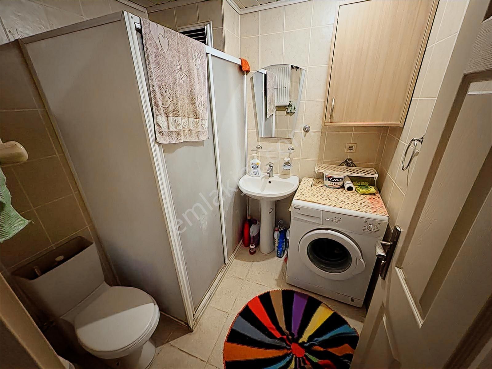 Görüklede Merkezi Konumda 1+1 Eşyalı Satılık Arakat Daire - Görsel 23