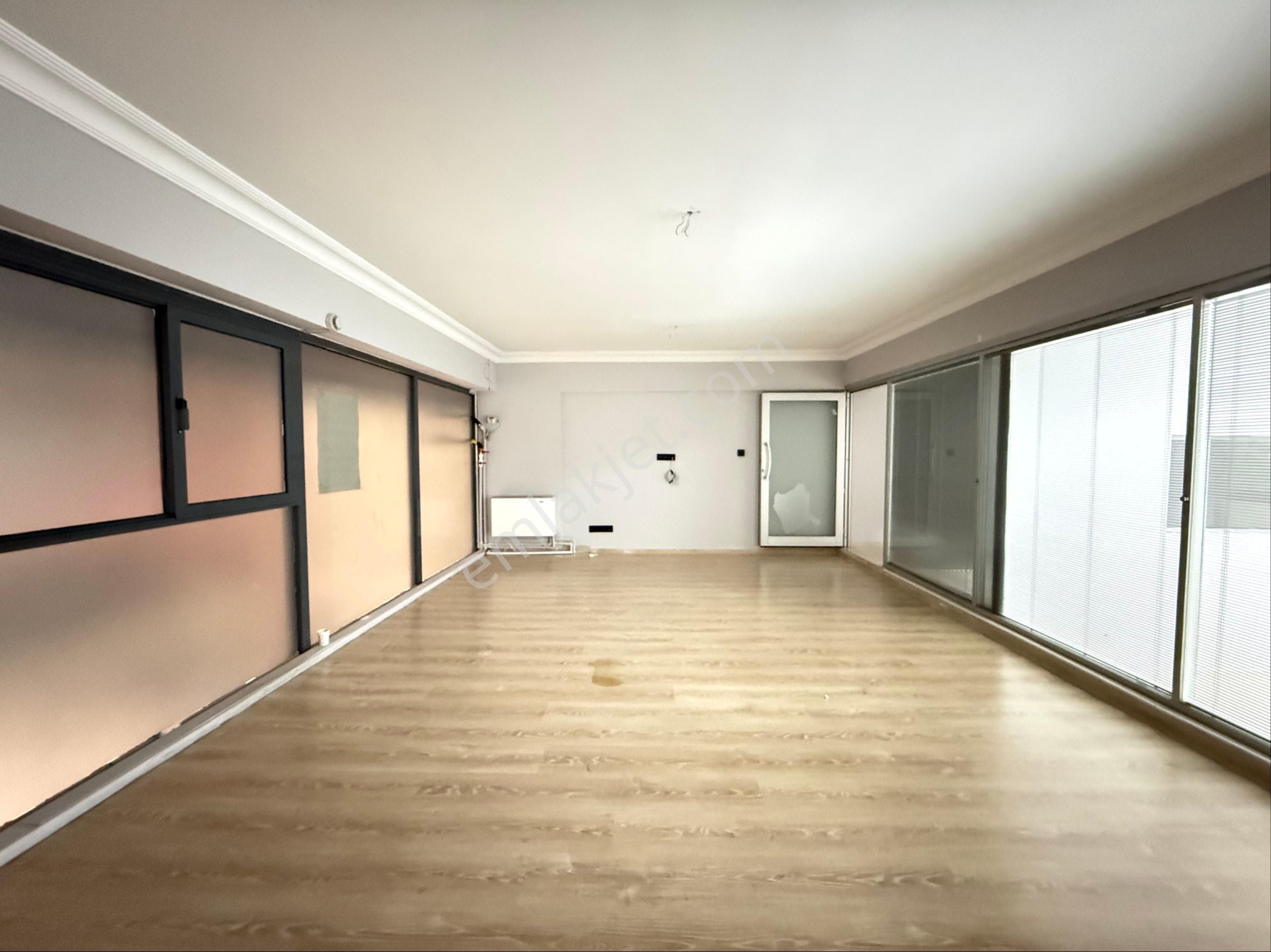 Tekstilkent City Emlaktan Şık Yapılı Müstakil Girişli Kiralık Dükkan - Görsel 15