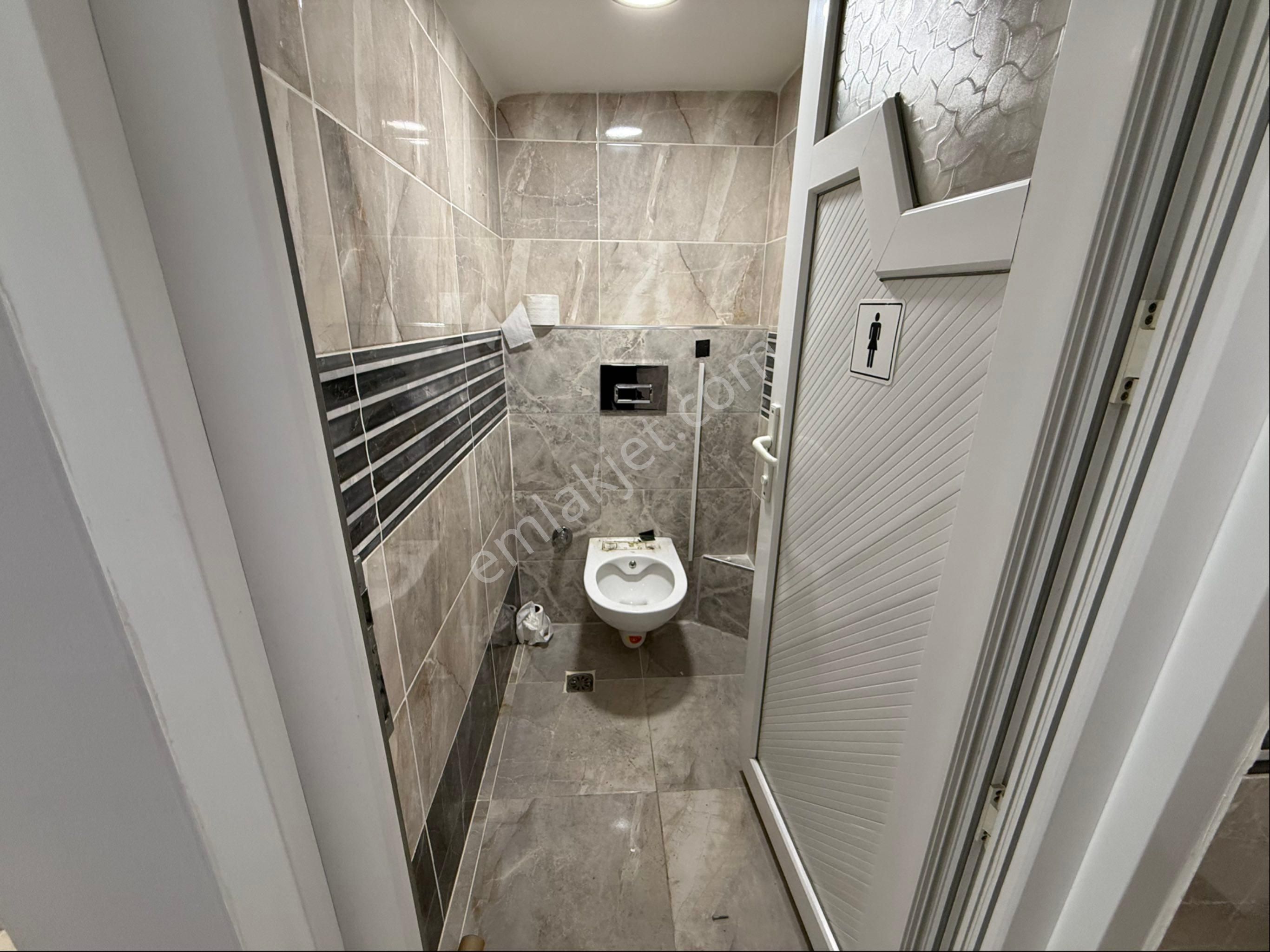 Tekstilkent City Emlaktan Şık Yapılı Müstakil Girişli Kiralık Dükkan - Görsel 34
