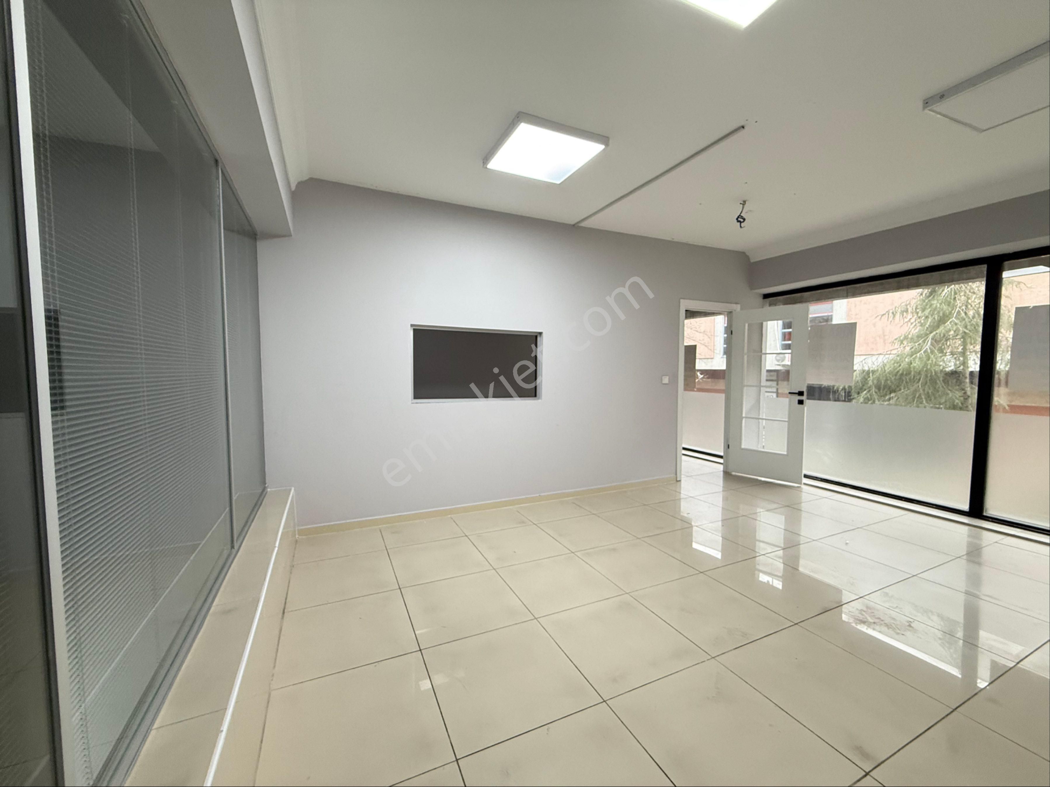 Tekstilkent City Emlaktan Şık Yapılı Müstakil Girişli Kiralık Dükkan - Görsel 22