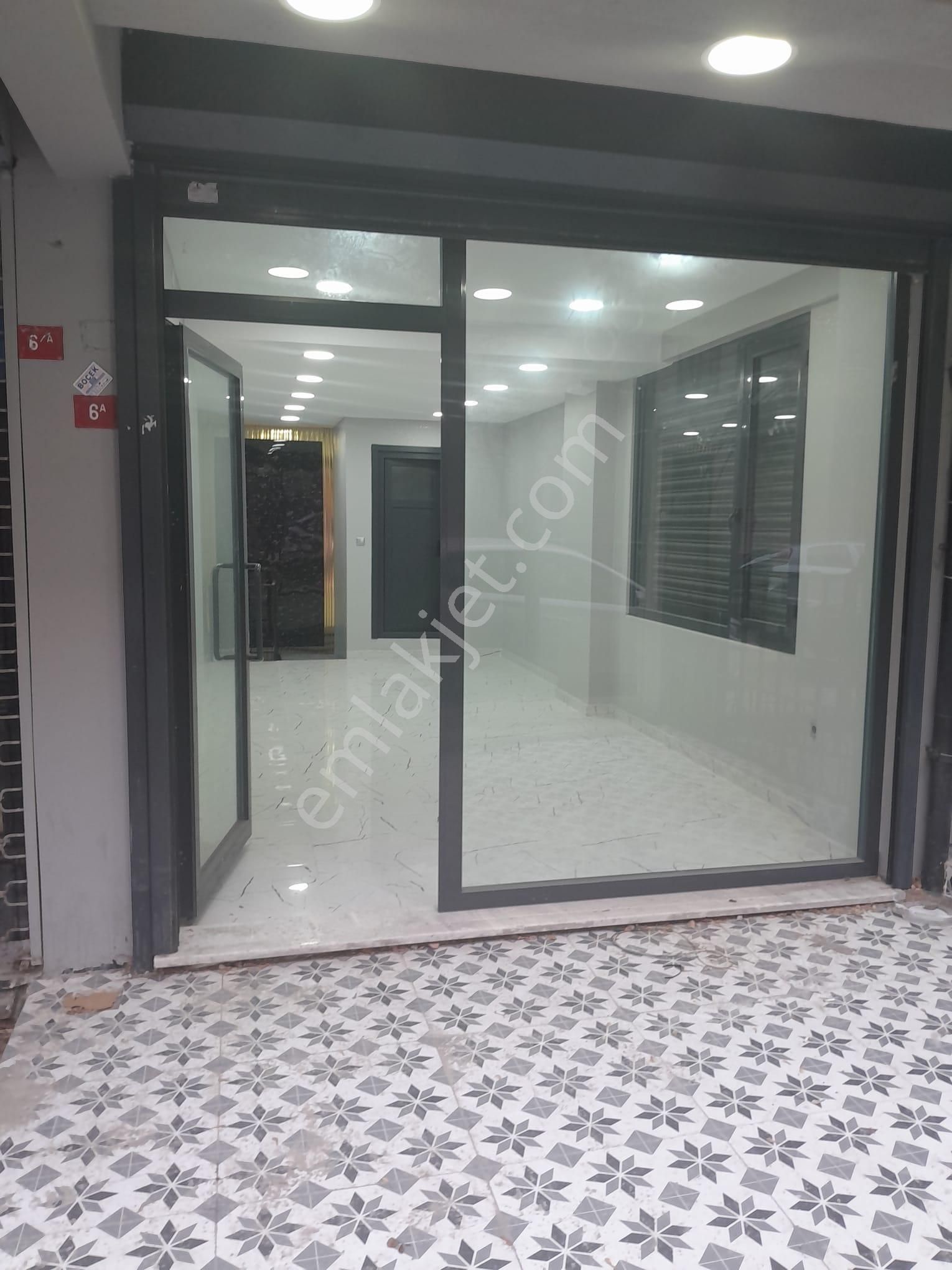 Müslüm Emlaktan Düz Giriş Kiralık İçi Yapılı Dükkan - Görsel 11