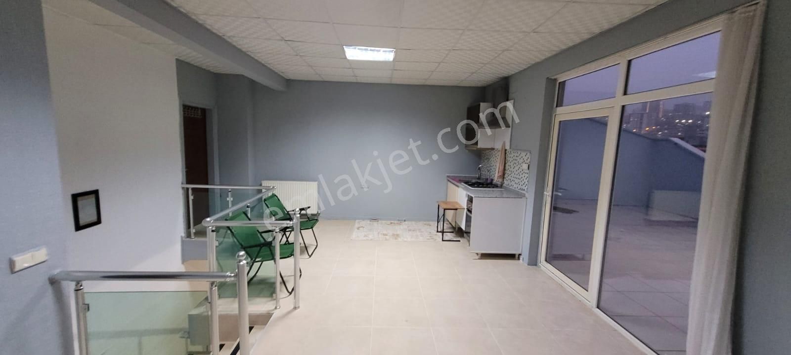 Şenevler Mahallesinde Satılık 7+1 Dubleks Daire - Görsel 19