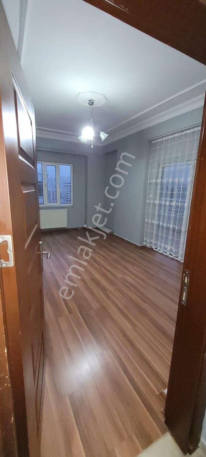 Şenevler Mahallesinde Satılık 7+1 Dubleks Daire - Görsel 22