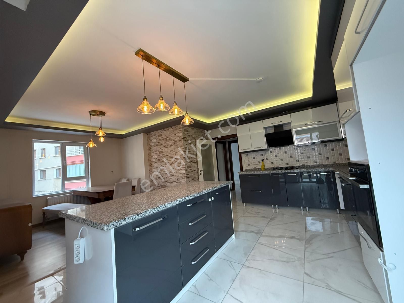 Yayla'da Full+full Yapılı Genç Binada 5+1 Dubleks Daire! - Görsel 2