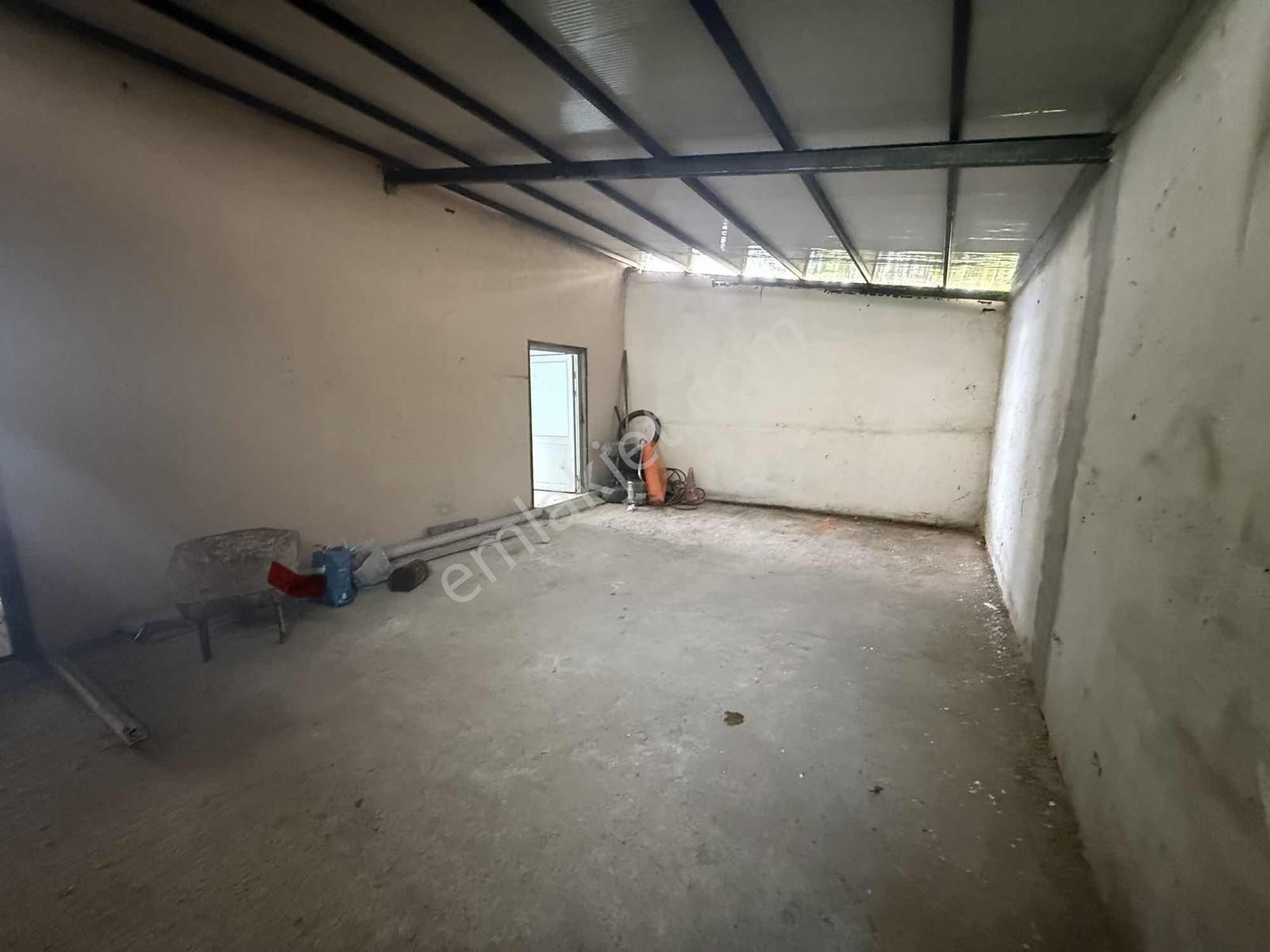 Tarcanlardan Yenişehirde 230m2 Kiralık Boş Dükkan Tramvaya 20 Mt - Görsel 7