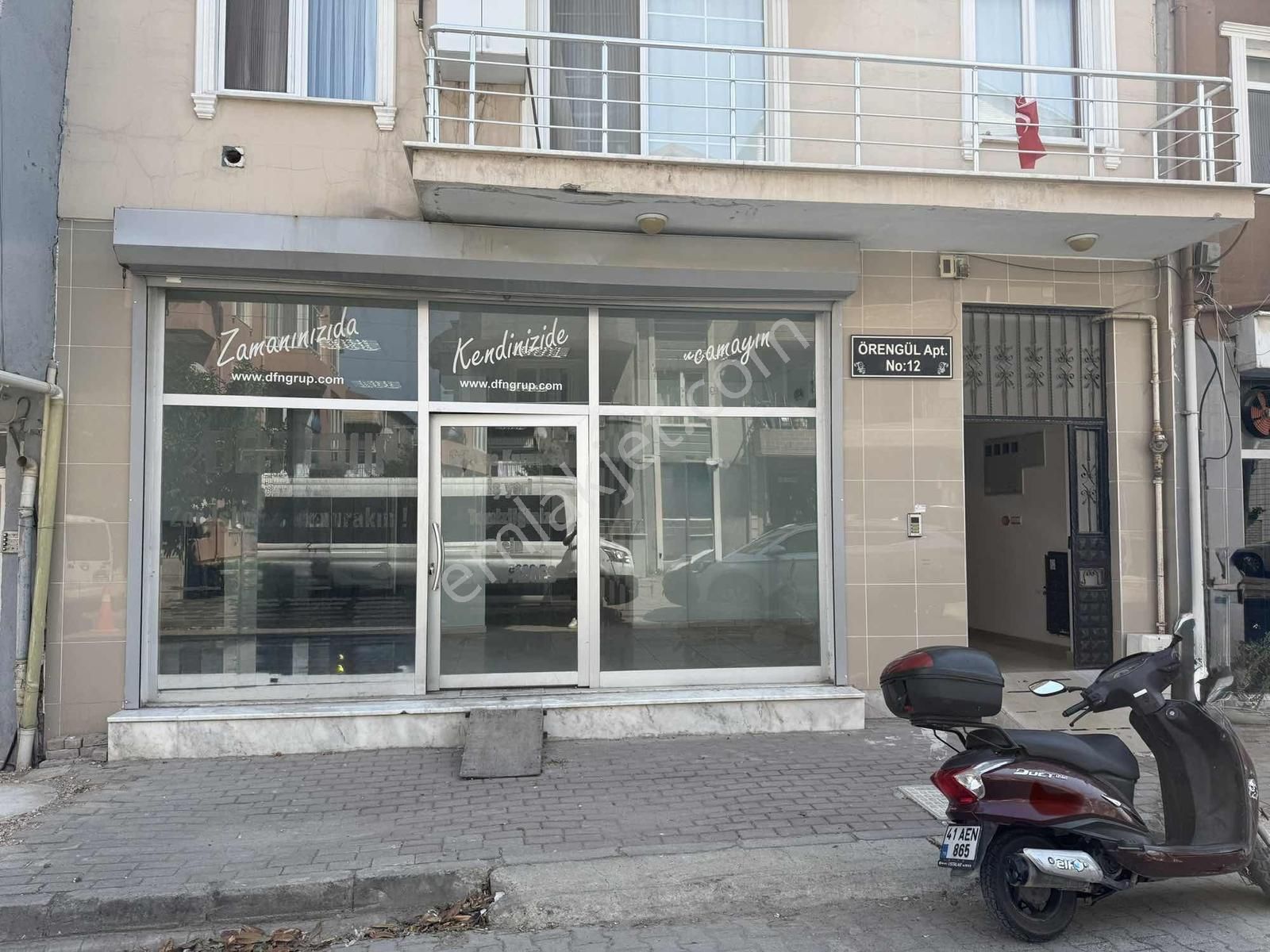 Tarcanlardan Yenişehirde 230m2 Kiralık Boş Dükkan Tramvaya 20 Mt