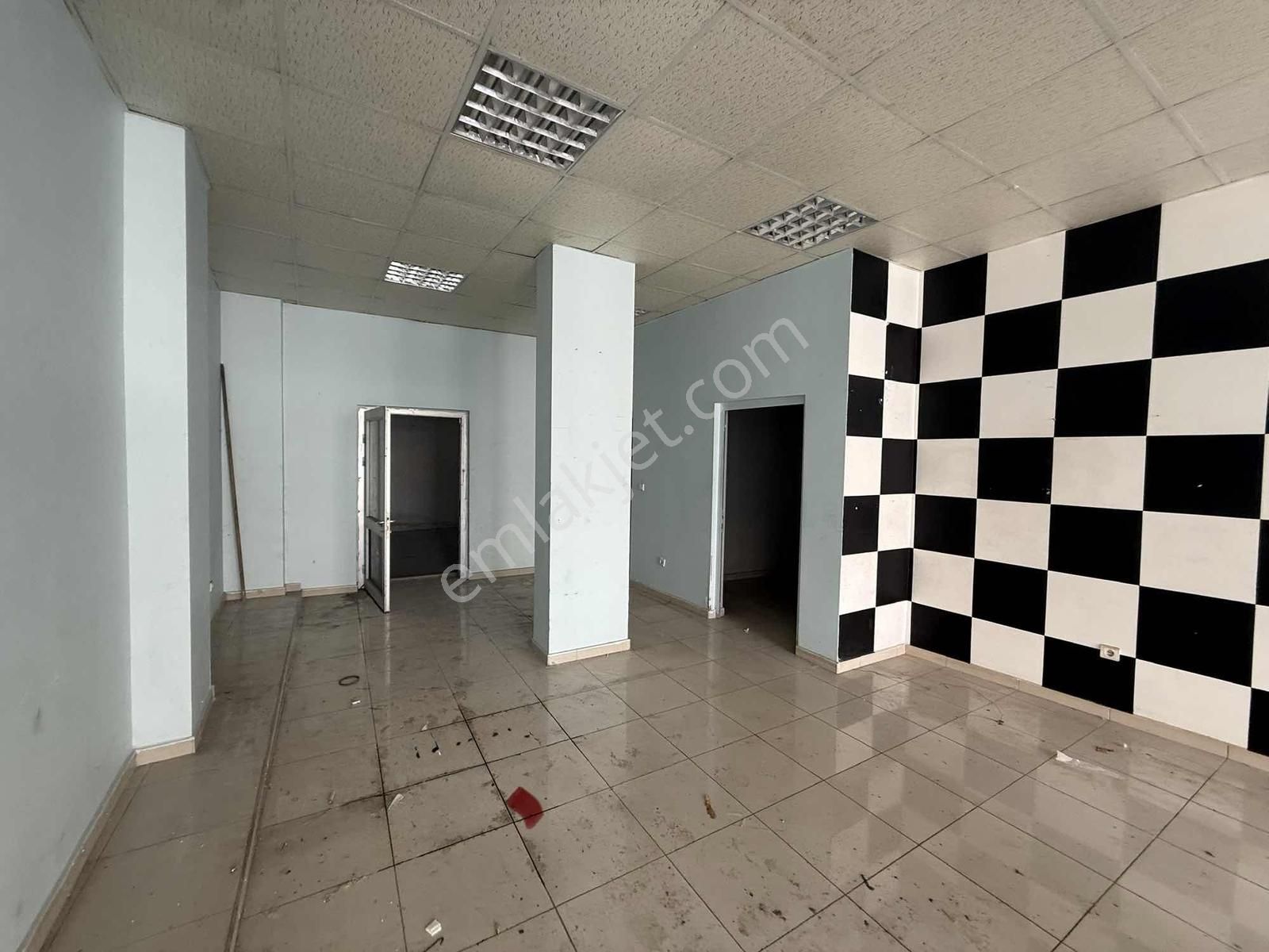 Tarcanlardan Yenişehirde 230m2 Kiralık Boş Dükkan Tramvaya 20 Mt - Görsel 8
