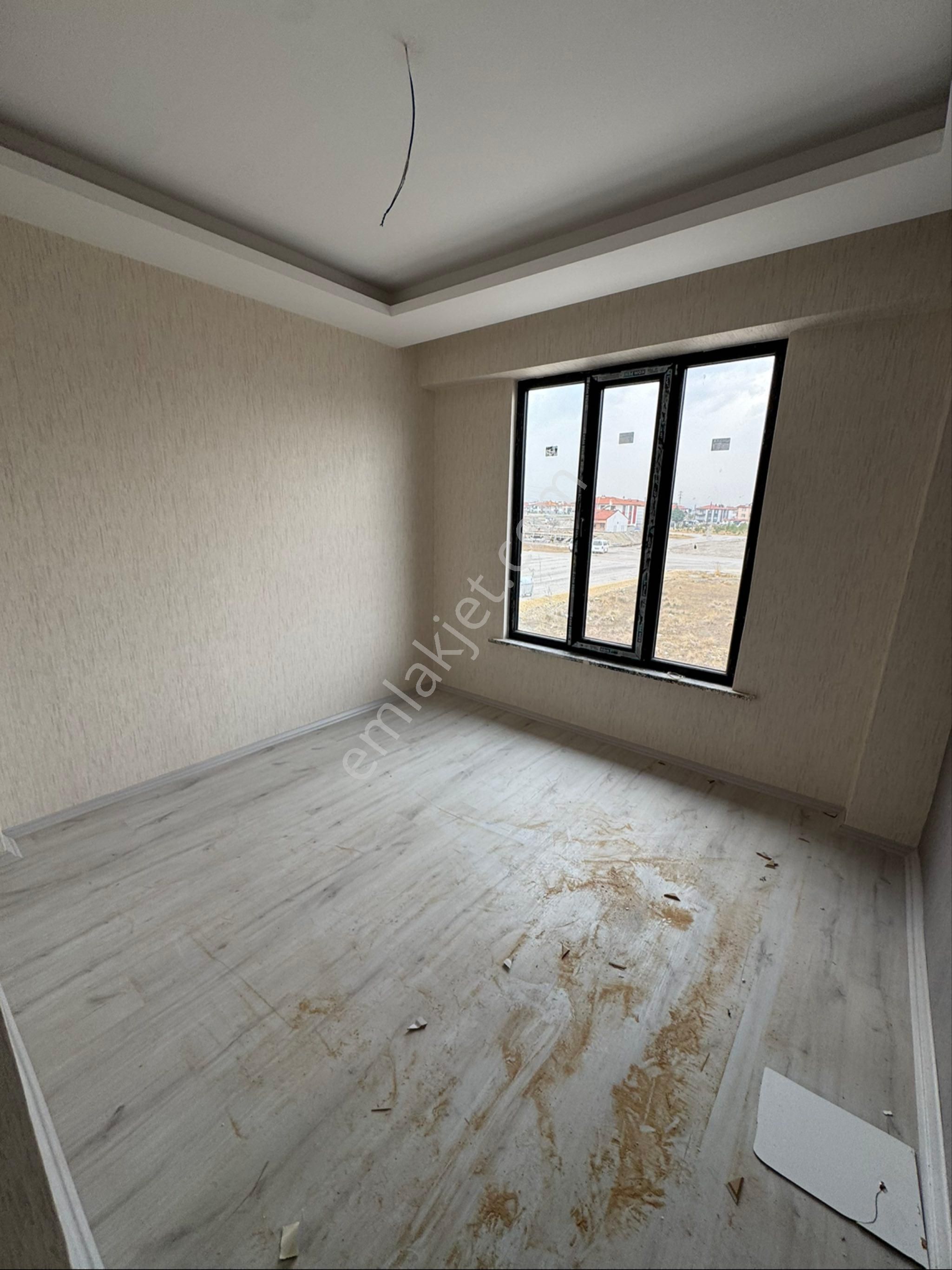 Alakovada Süper Konumda Sıfır Lüx 2+1 Daire - Görsel 6