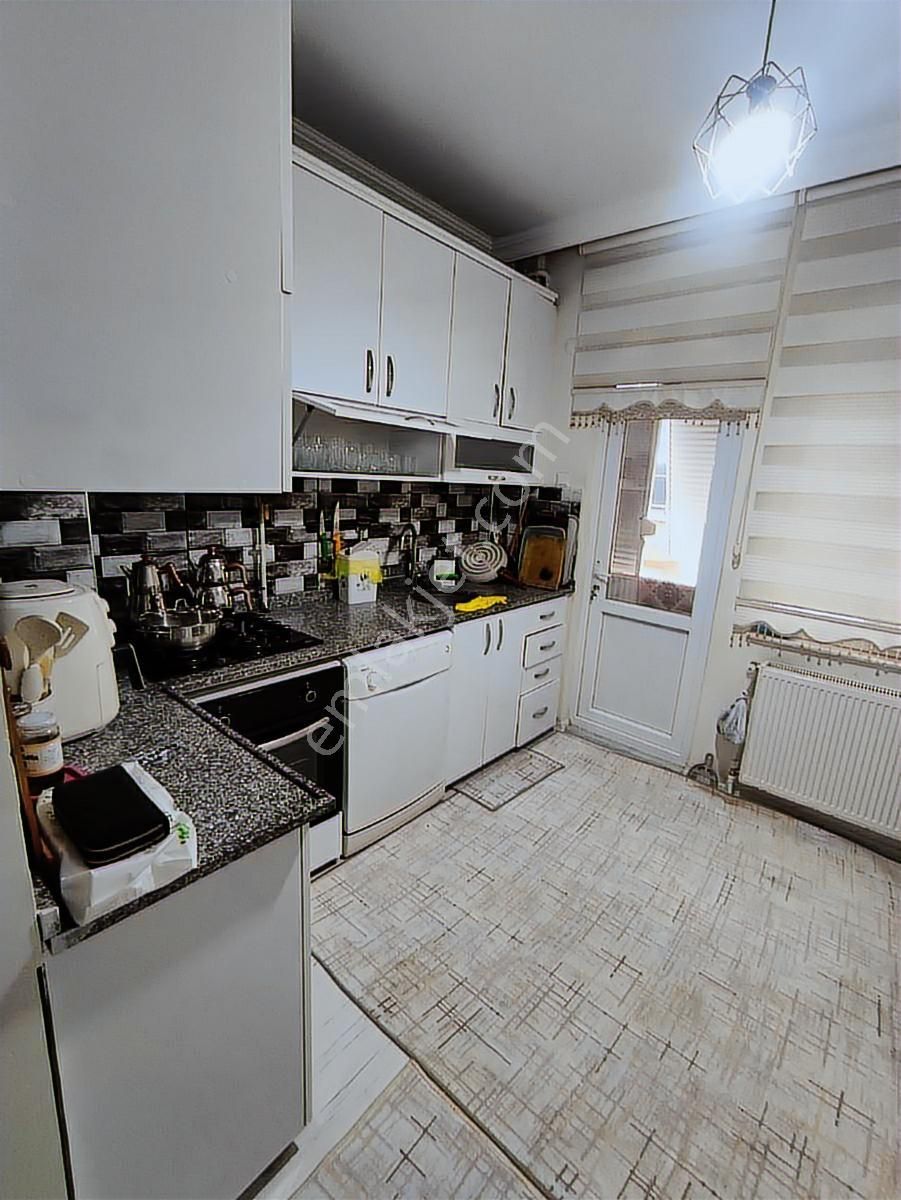 Dokuma'da Masrafsız Doğalgazlı Satılık 3+1 - Görsel 13