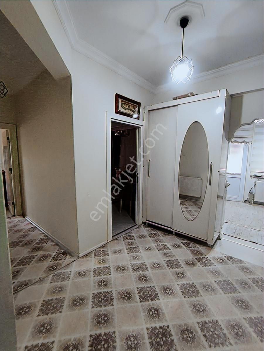 Dokuma'da Masrafsız Doğalgazlı Satılık 3+1 - Görsel 3