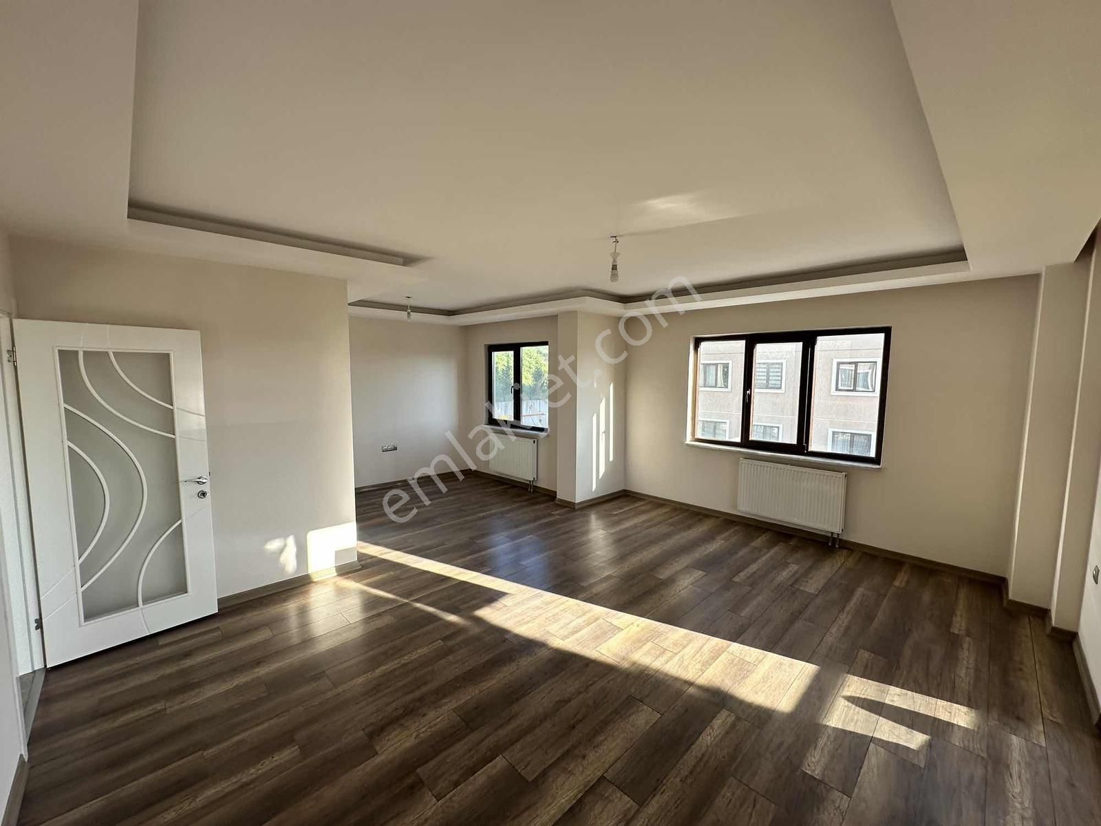 Görükle De Aile Sitesinde Satılık 4+1 Geniş Ters Dublex - Görsel 2