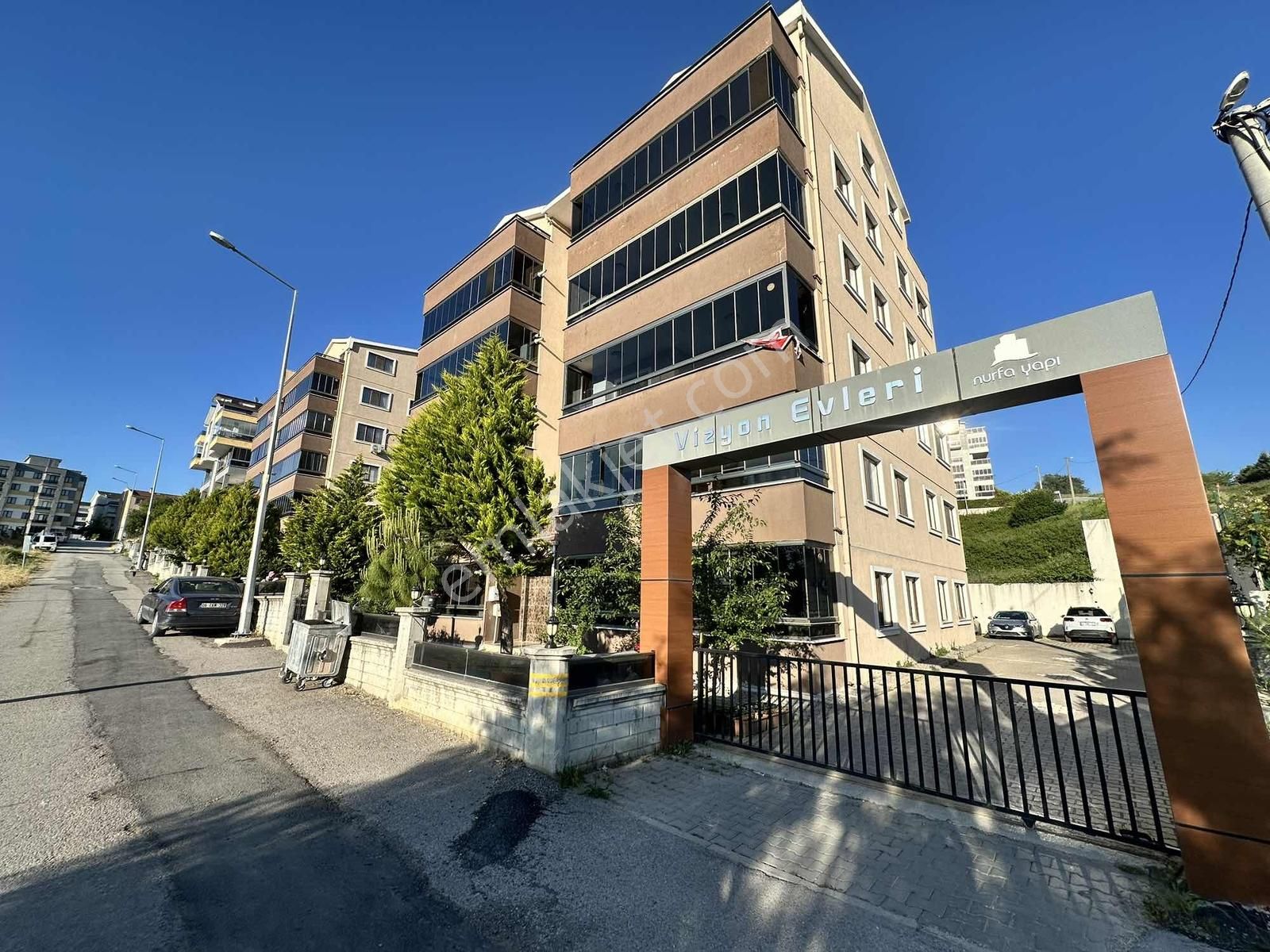 Görükle De Aile Sitesinde Satılık 4+1 Geniş Ters Dublex