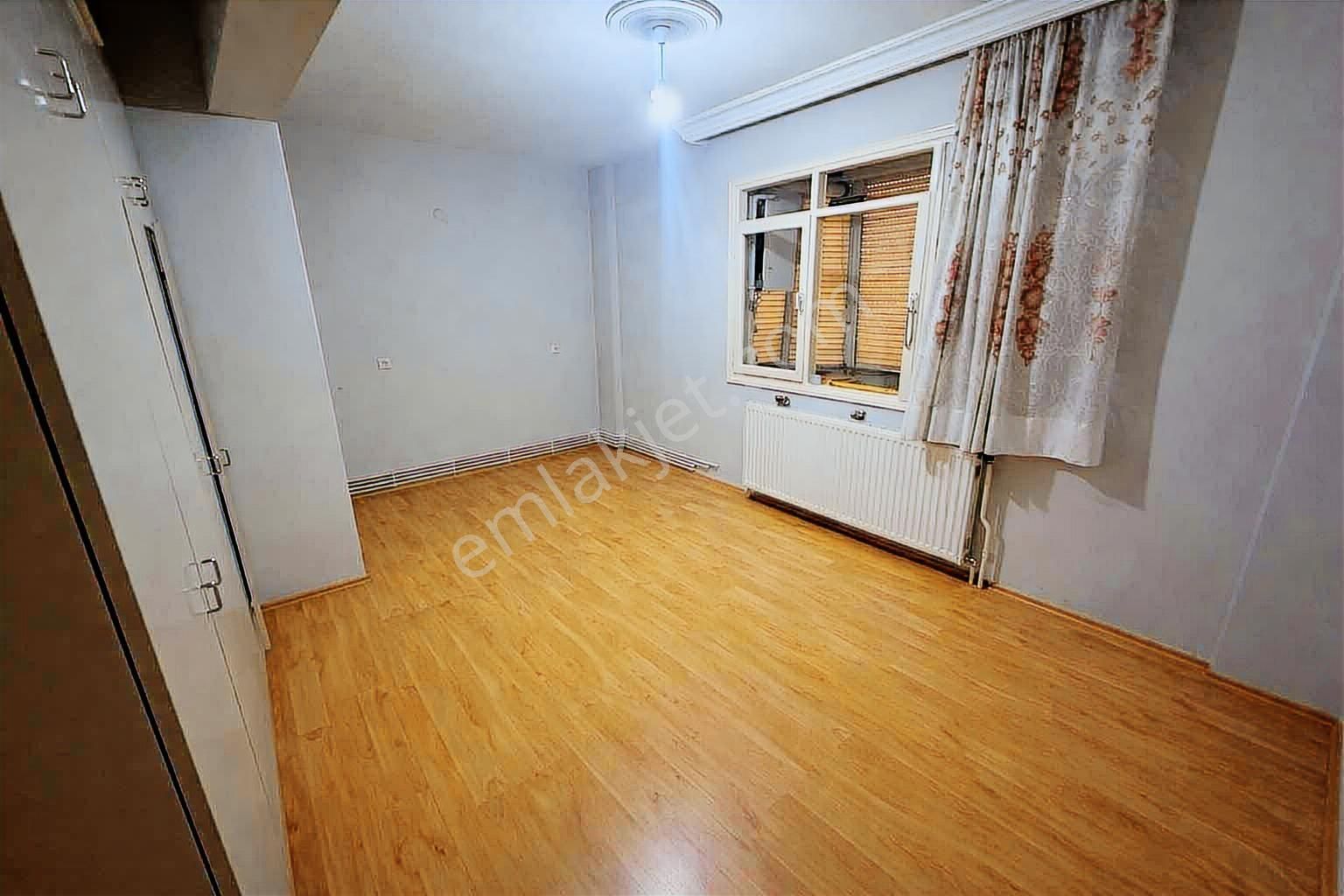 Namlı'dan Seyfi Demirsoy Hastanesi Karşısı 3+1 Kiralık Daire - Görsel 4