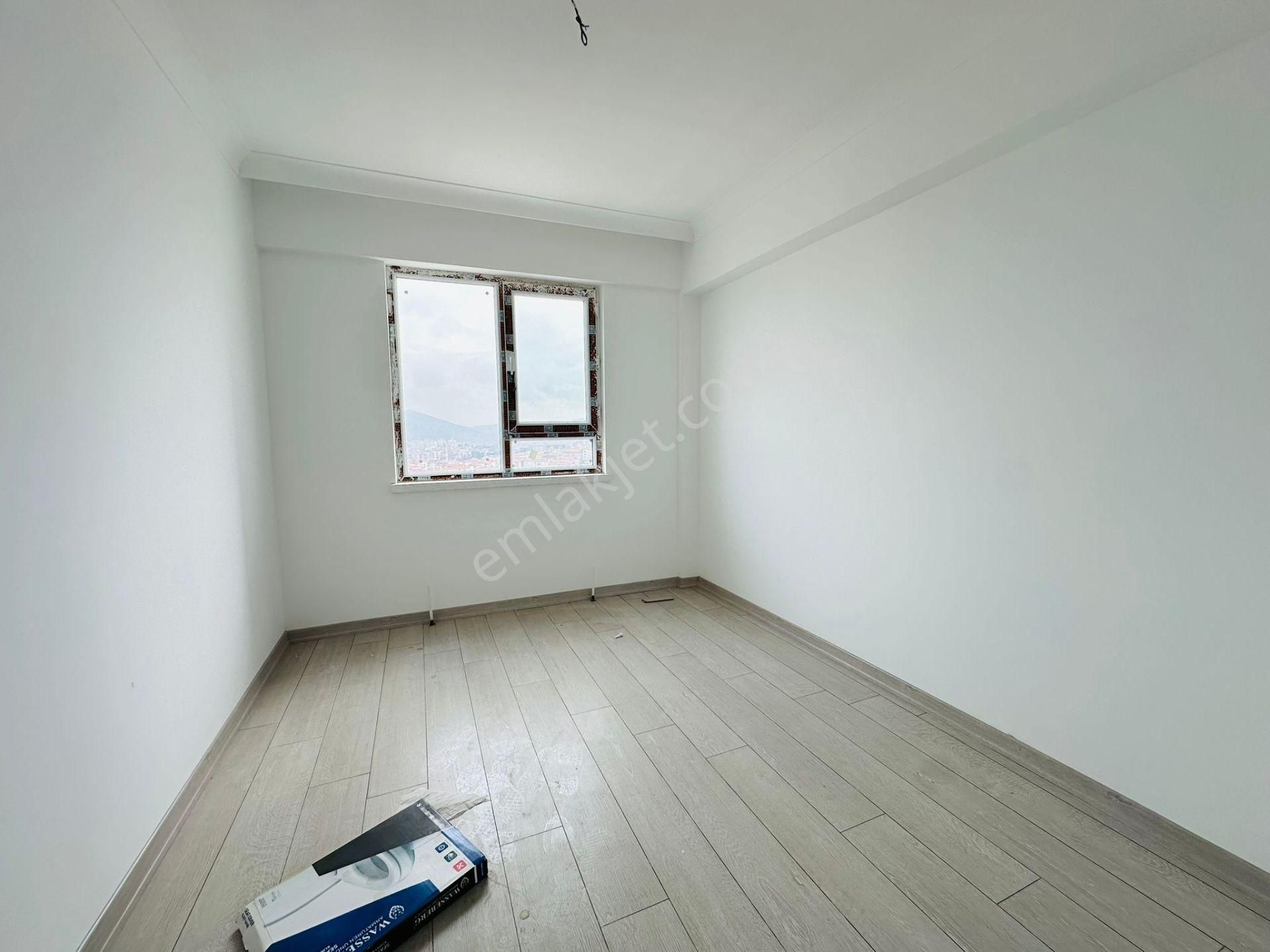 Feridunçelik'te Sıfır Binada 3+1 3.katta Satılık Daire !! - Görsel 14