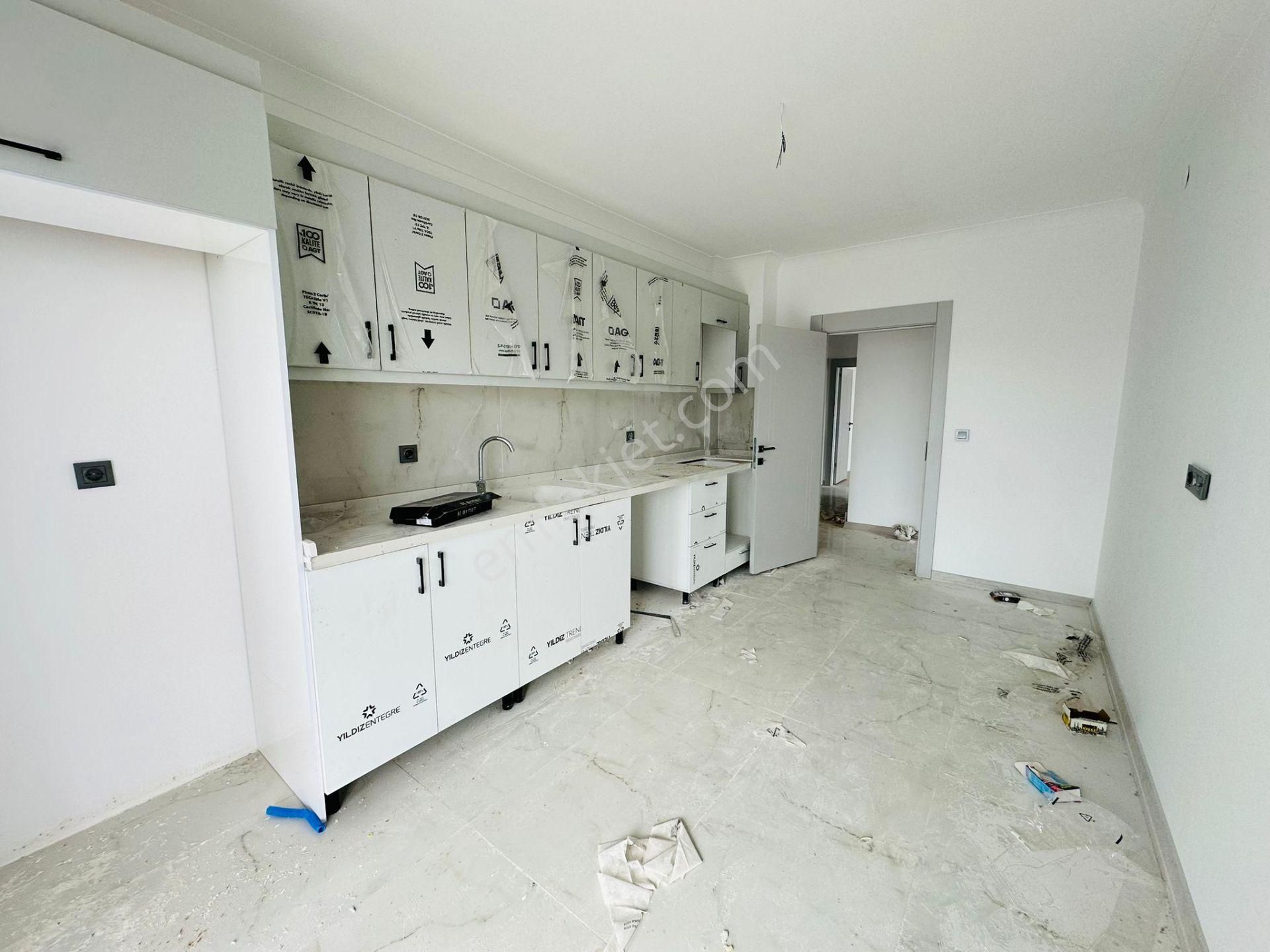 Feridunçelik'te Sıfır Binada 3+1 3.katta Satılık Daire !! - Görsel 10