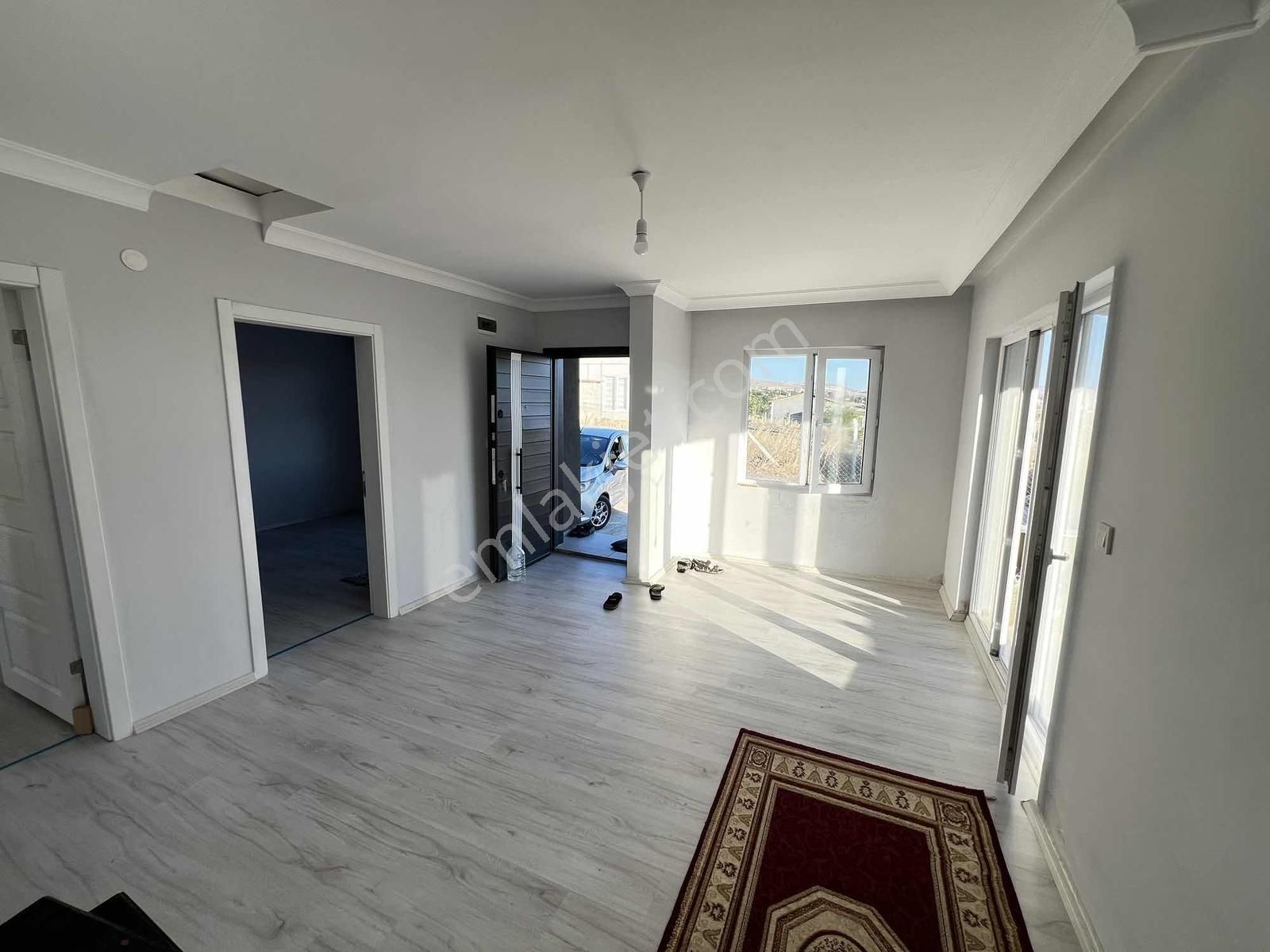 Gicikte 75m2 Ev 300m2 Bahçe Elektrikli Sulu Full Yapılı - Görsel 18
