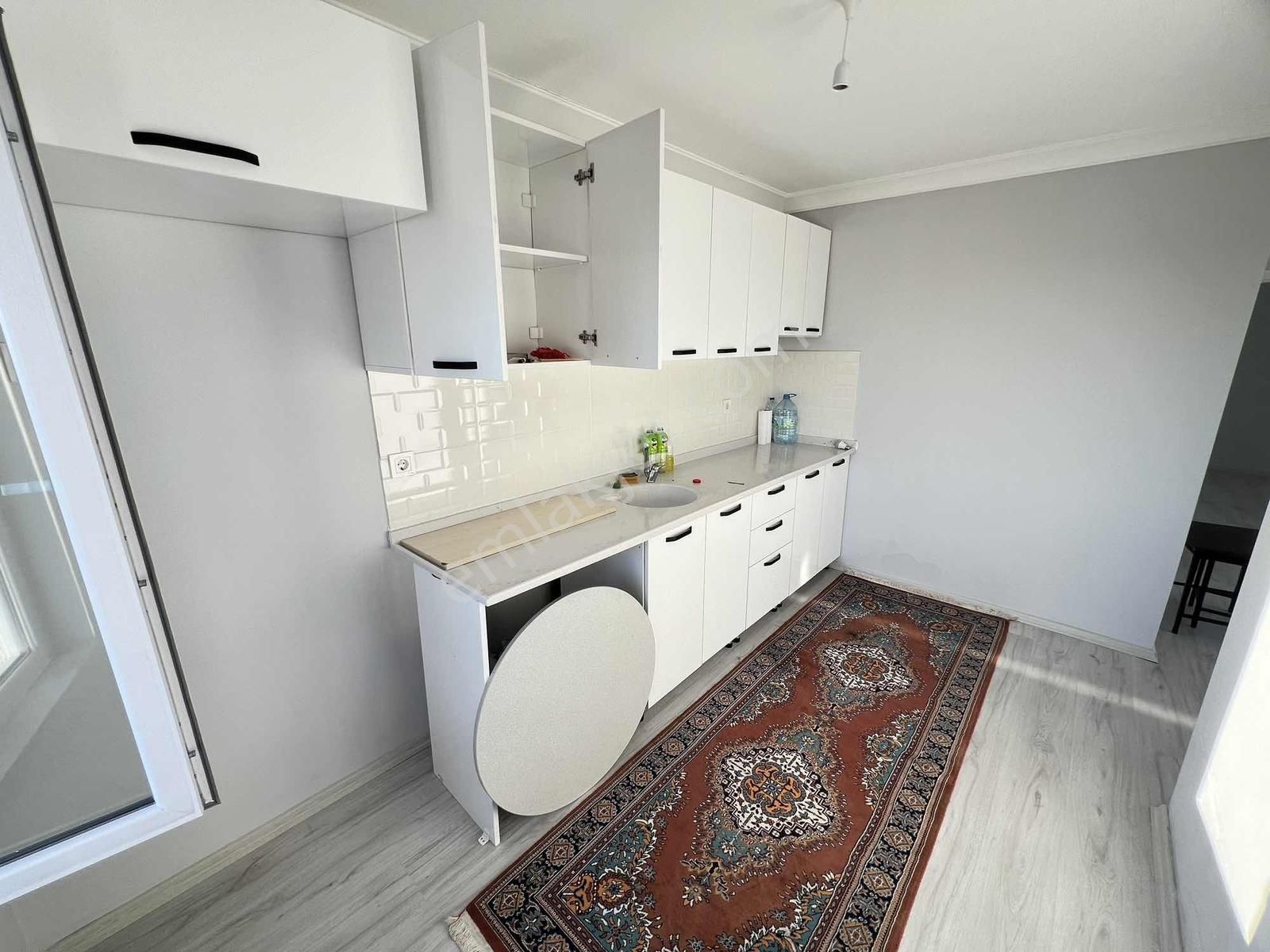 Gicikte 75m2 Ev 300m2 Bahçe Elektrikli Sulu Full Yapılı - Görsel 8
