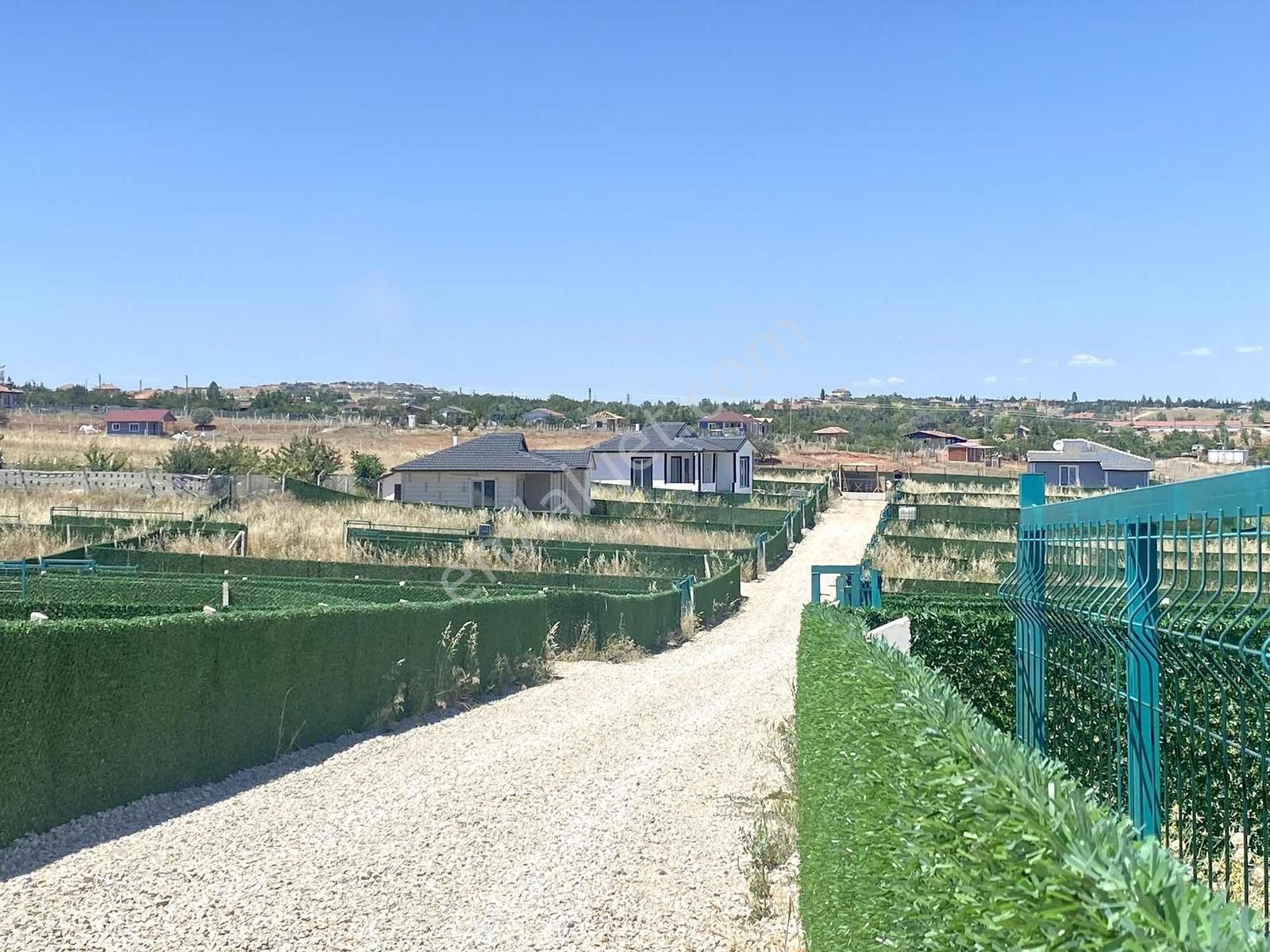 Asfalta Yakın 300 Metre Site Konsepti Elekt/sulu Bahçeler - Görsel 5
