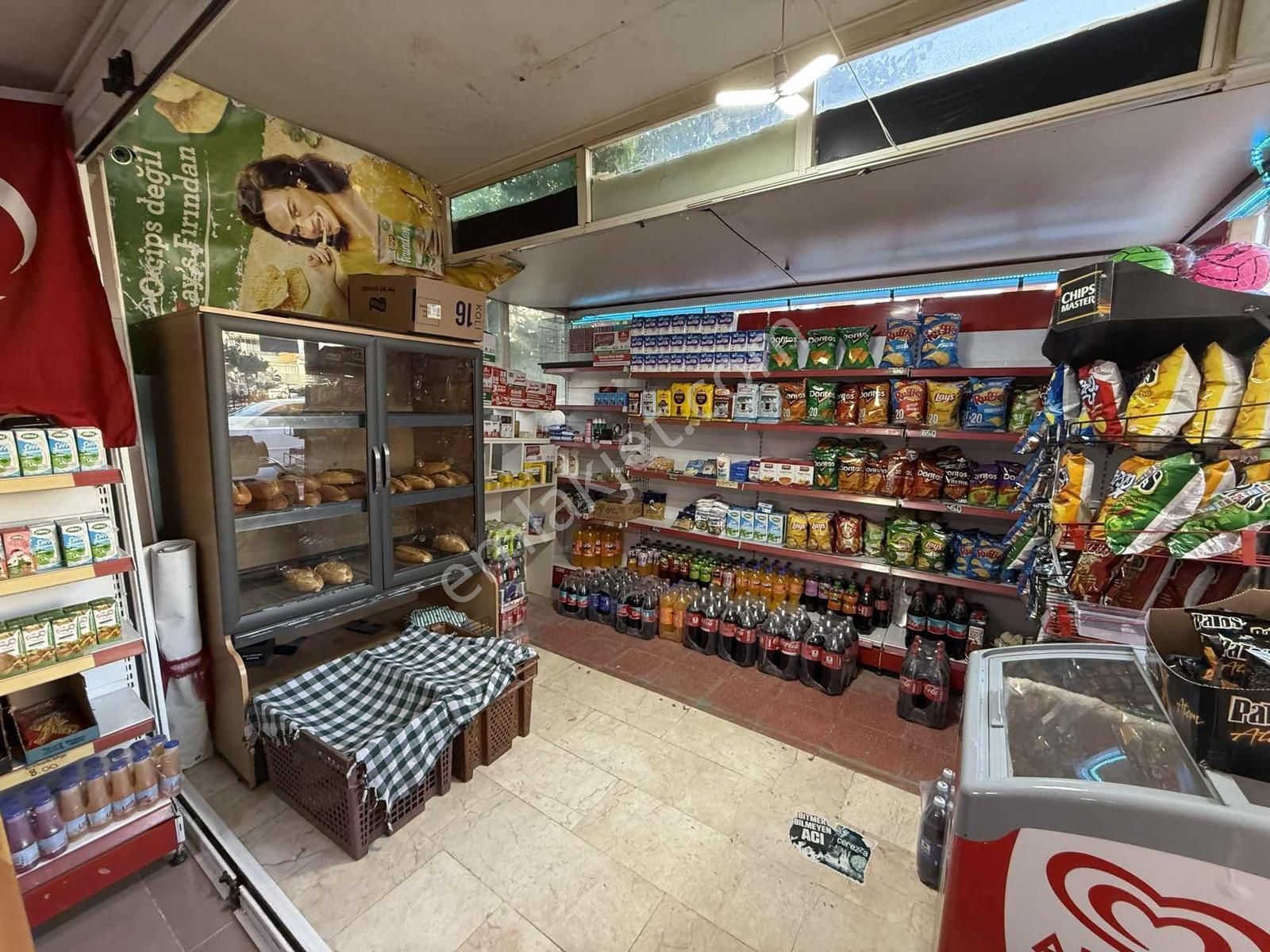 Okul Karşısı-işlek Konumda-2 Caddeortası- - Görsel 4