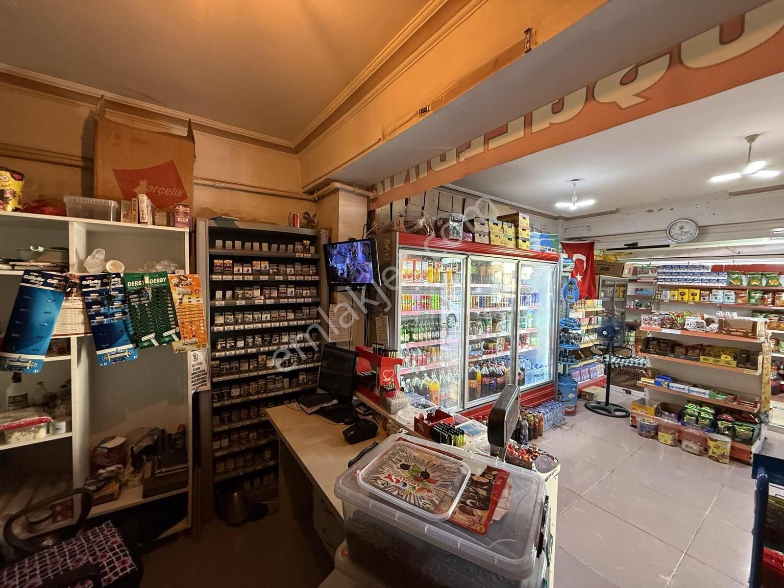 Okul Karşısı-işlek Konumda-2 Caddeortası- - Görsel 2