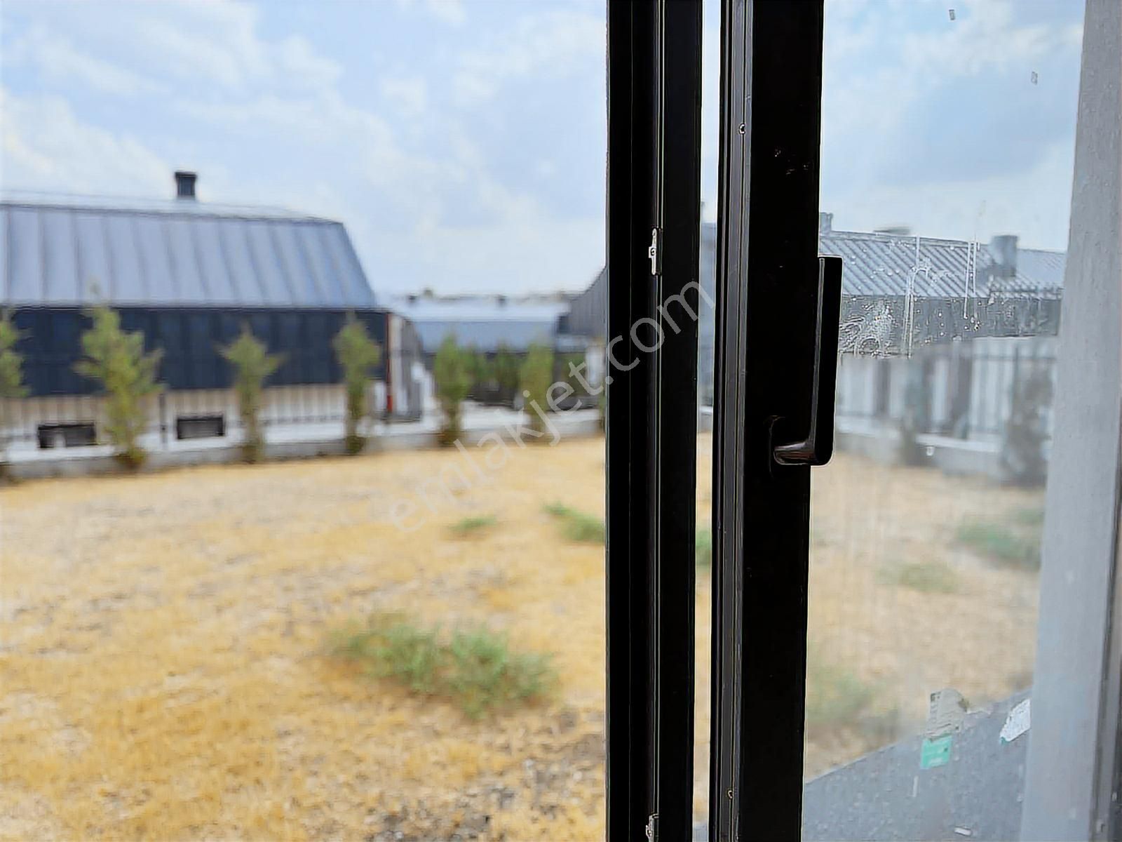 Ev Dünyasından 6+1 750m2 Arsa Üzerine 350m2 Brüt Satılık Villa - Görsel 25