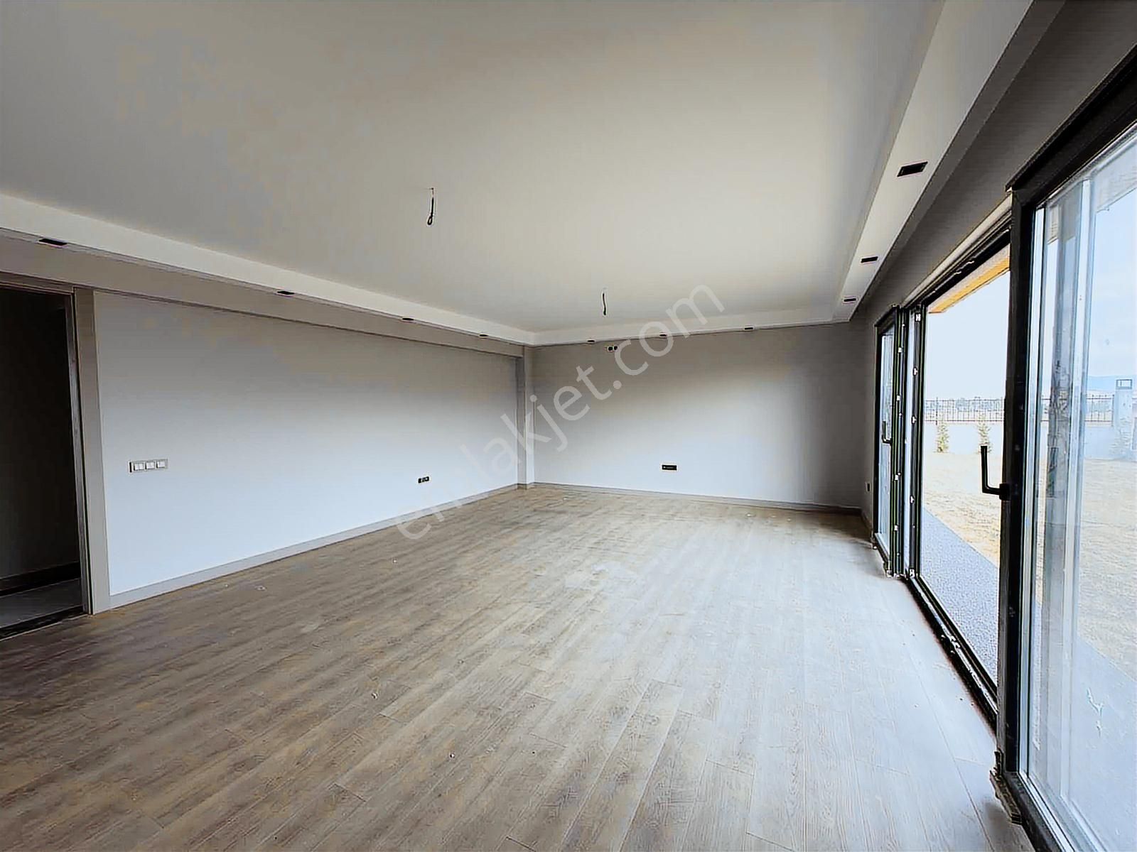 Ev Dünyasından 6+1 750m2 Arsa Üzerine 350m2 Brüt Satılık Villa - Görsel 13