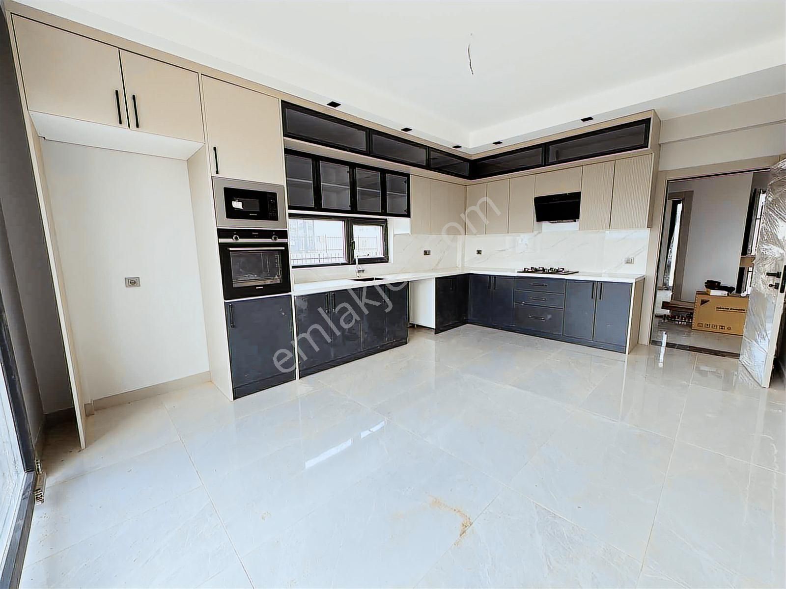 Ev Dünyasından 6+1 750m2 Arsa Üzerine 350m2 Brüt Satılık Villa - Görsel 7