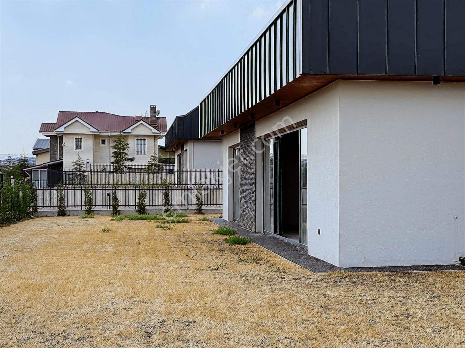 Ev Dünyasından 6+1 750m2 Arsa Üzerine 350m2 Brüt Satılık Villa - Görsel 5