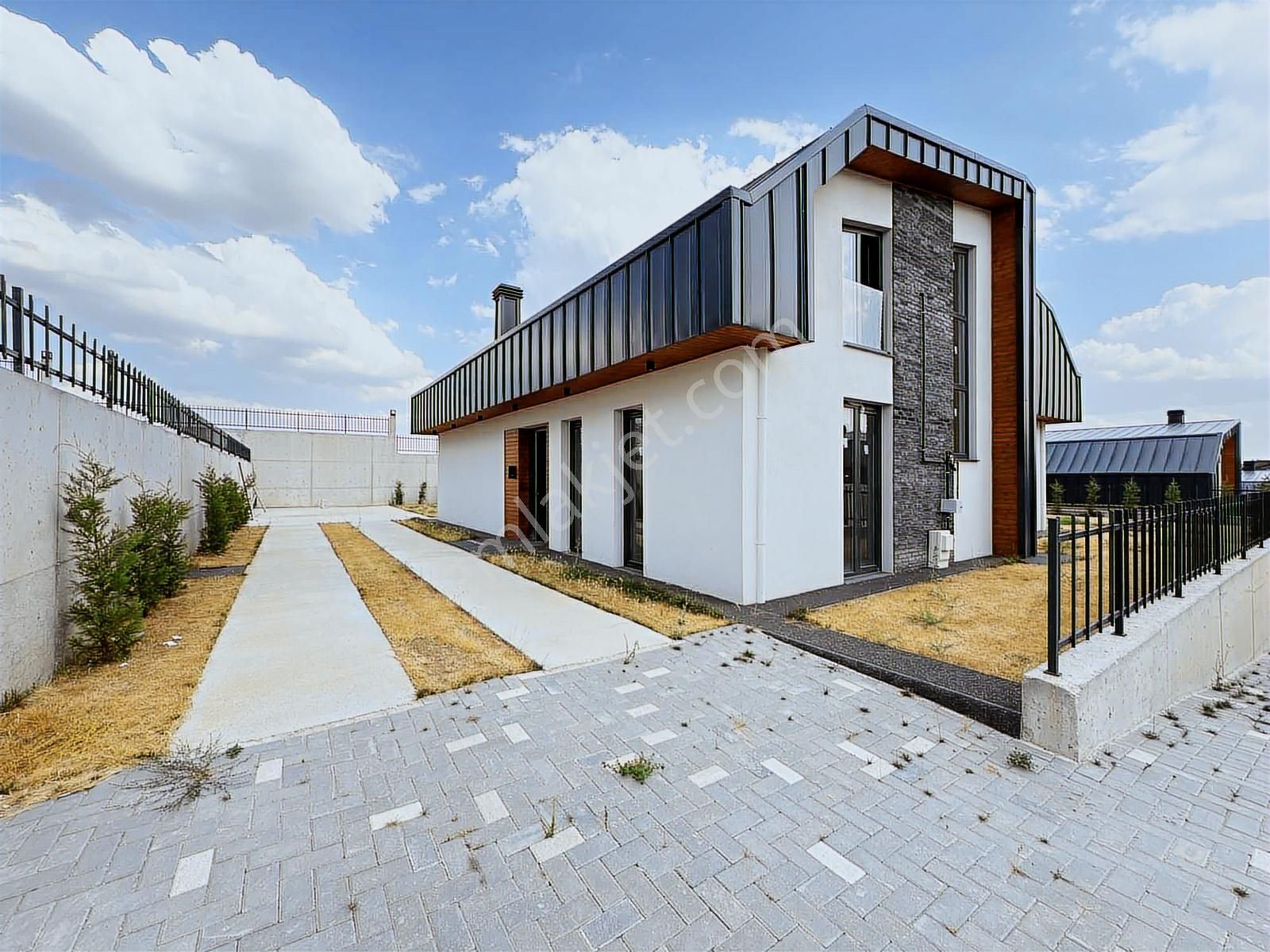 Ev Dünyasından 6+1 750m2 Arsa Üzerine 350m2 Brüt Satılık Villa - Görsel 9
