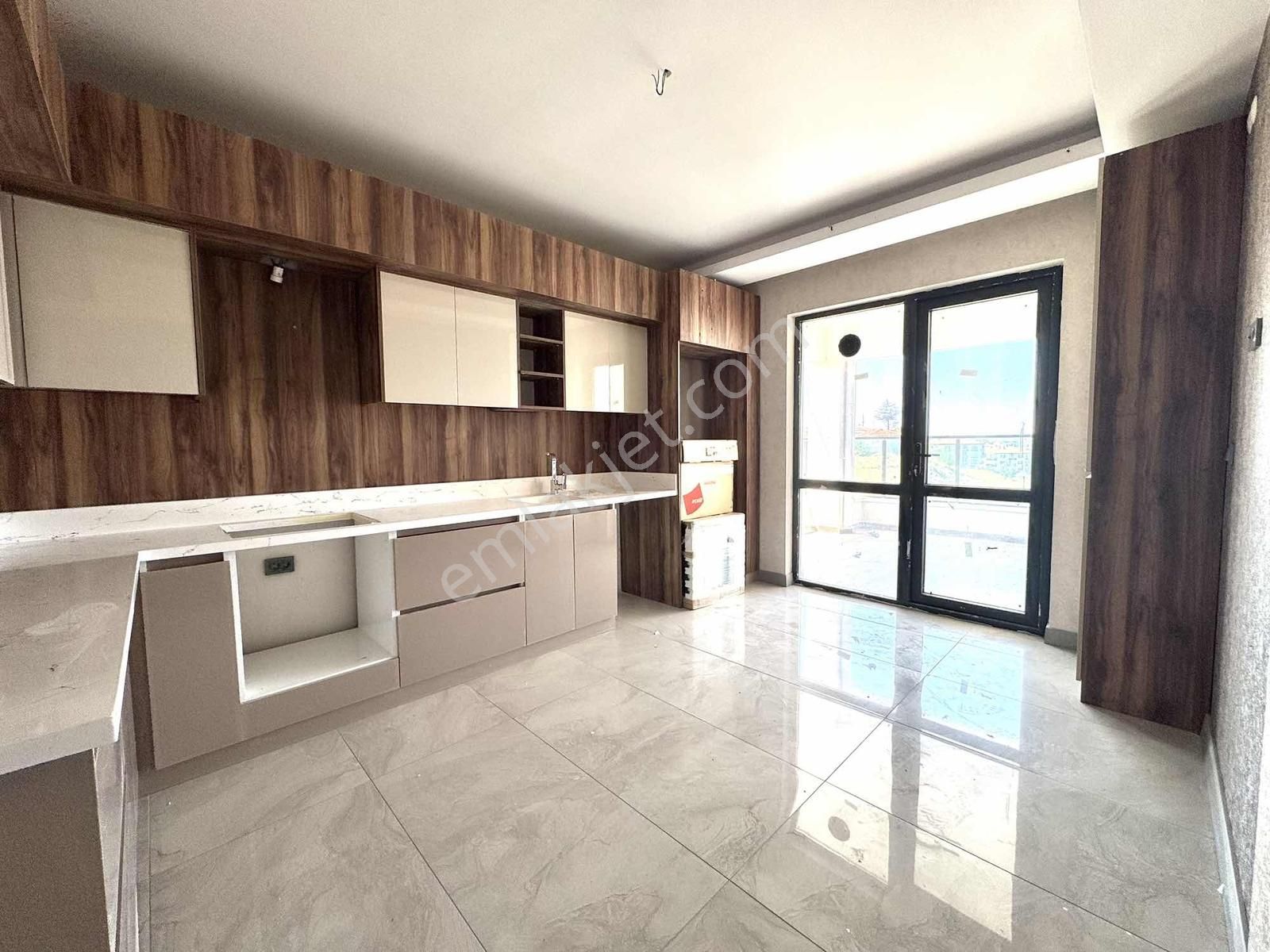 9.kat Site İçi 140m2 Güneybatı Cephe Full Yapılı Satılık Daire - Görsel 32