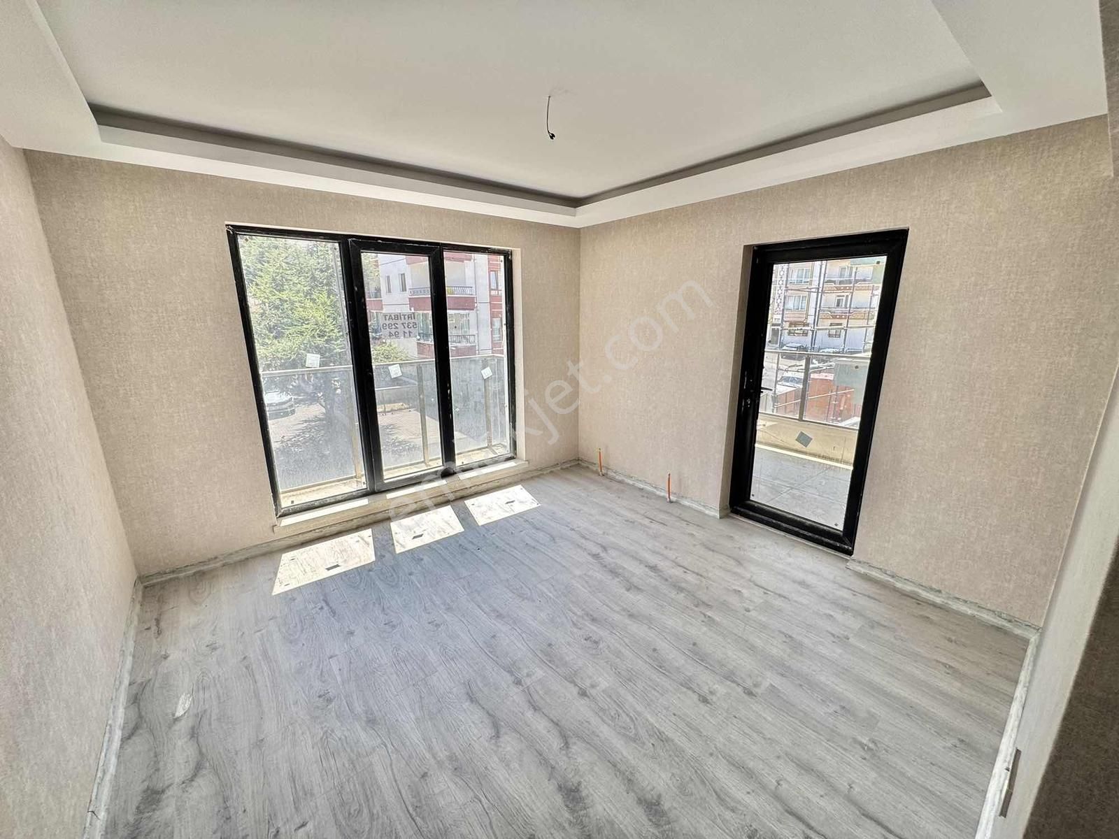 Uçaklı Park Mevkii 4+1 Ön Cephe 140m2 Kilerli Satılık Daire - Görsel 7